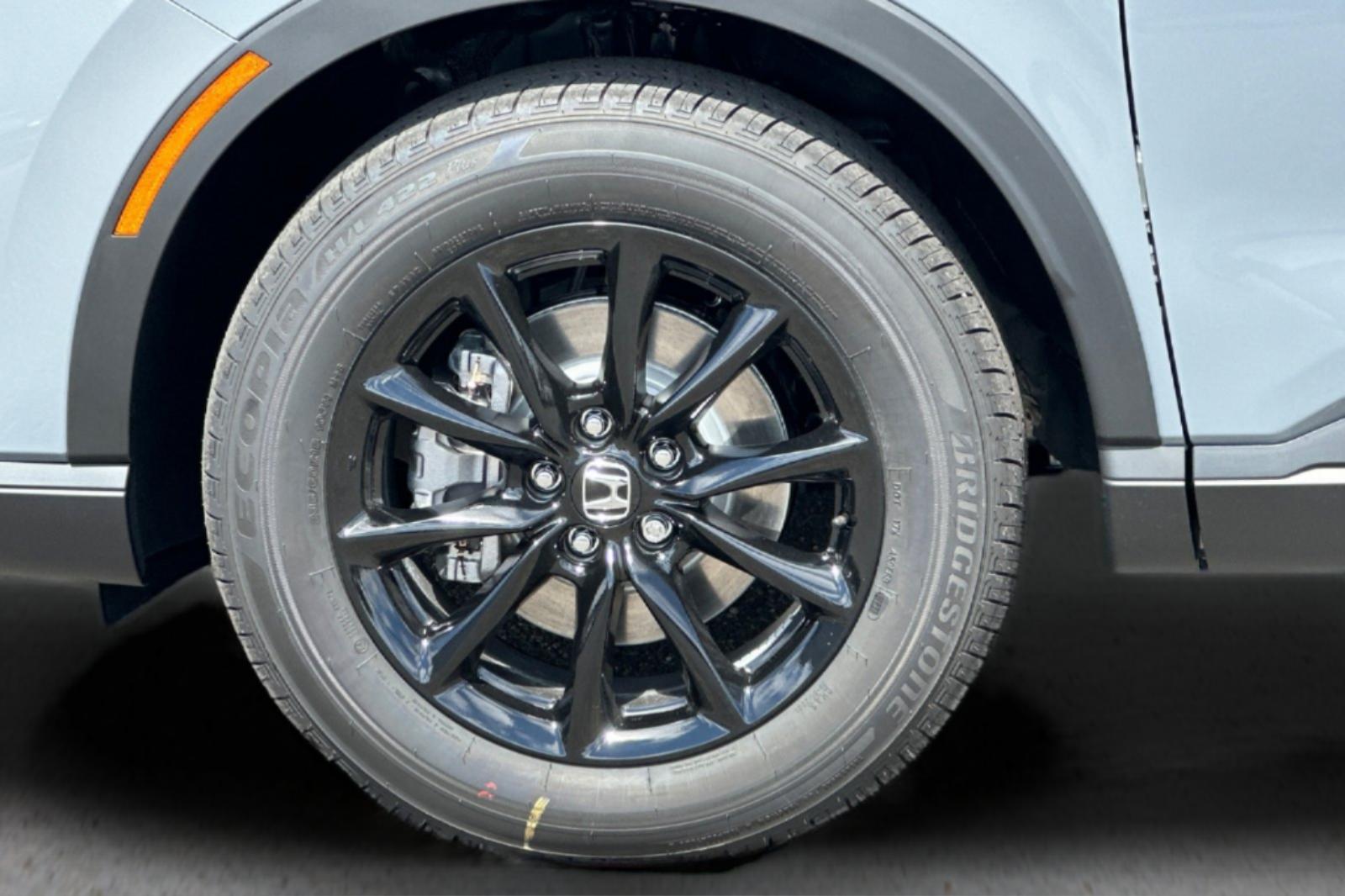 New 2026 Urban Gray Pearl Honda Sport-L image 31