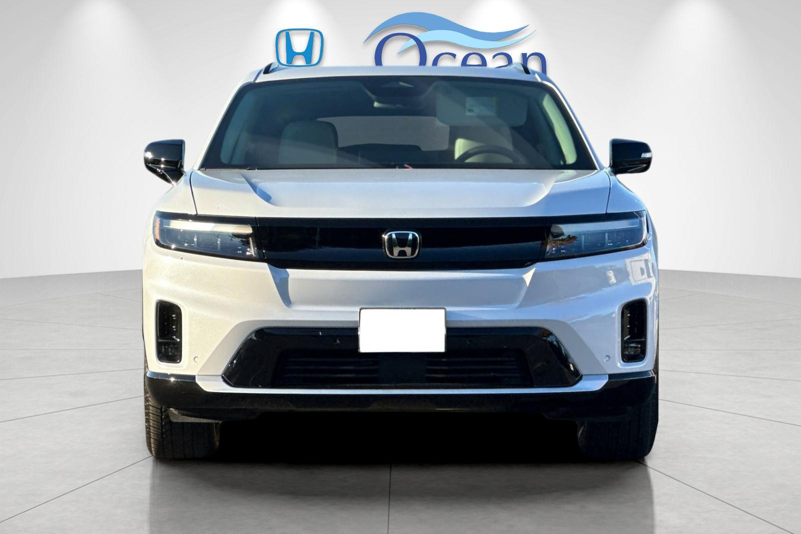 New 2026 Frostline White Pearl Honda Touring image 8