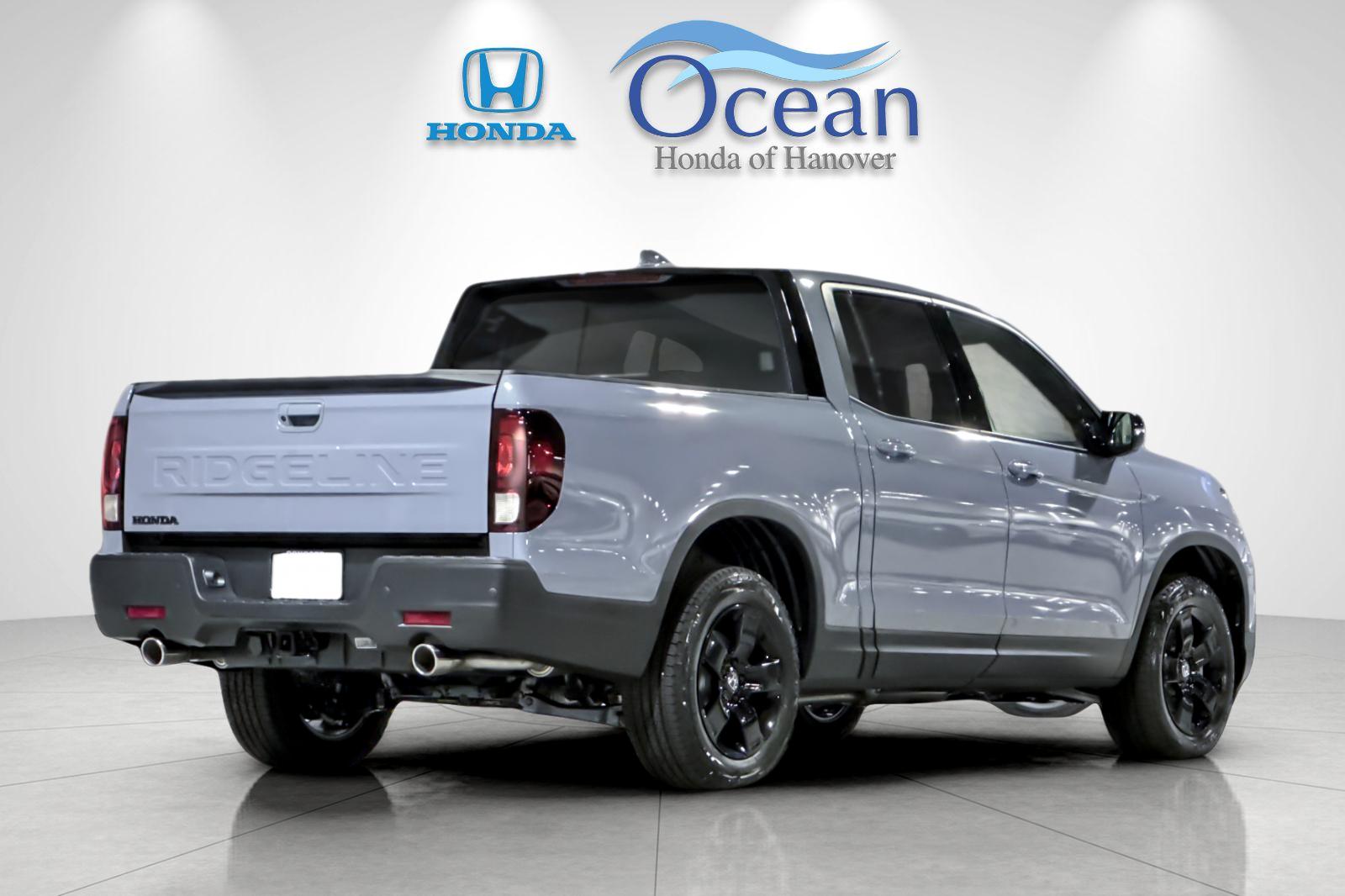 New 2026 Sonic Gray Pearl Honda Black Edition image 5