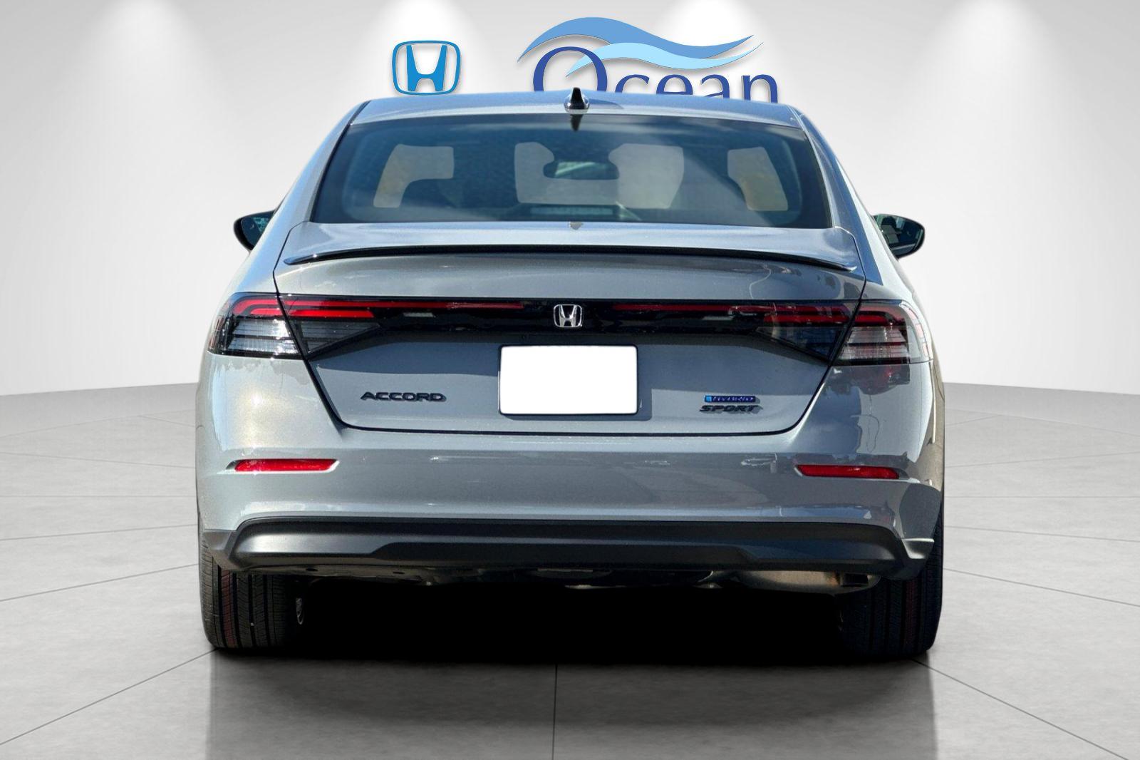 New 2026 Urban Gray Pearl Honda Sport image 4