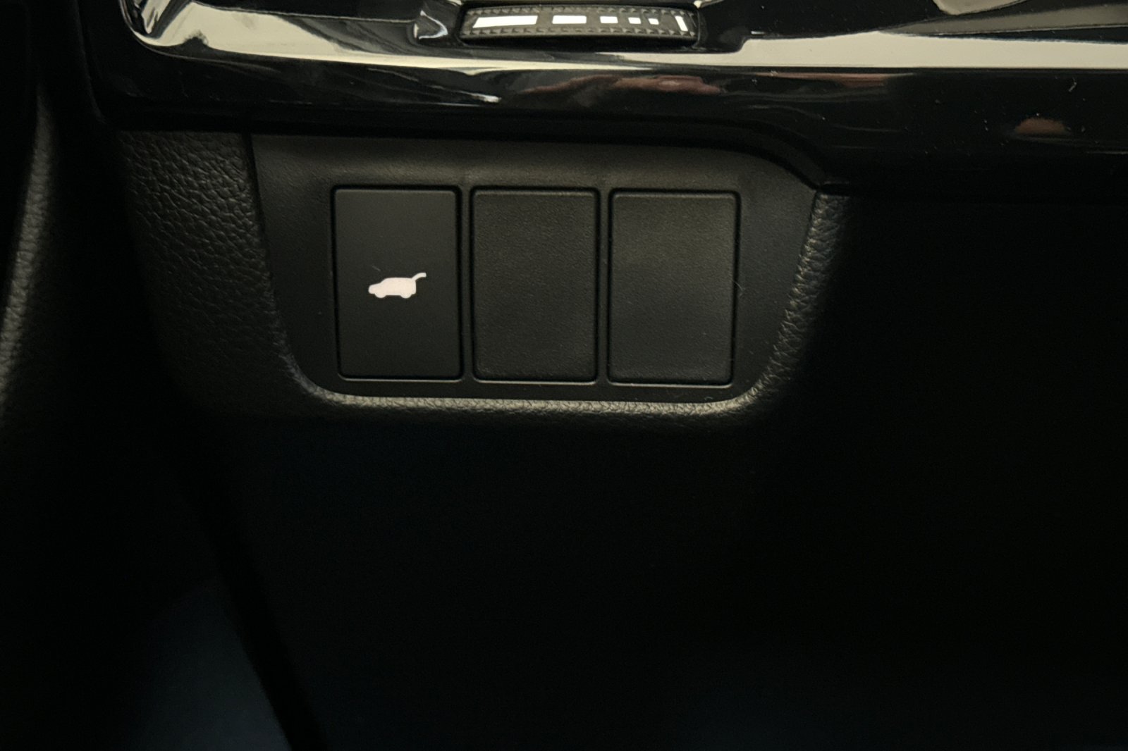 New 2026 Urban Gray Pearl Honda Sport Touring image 27