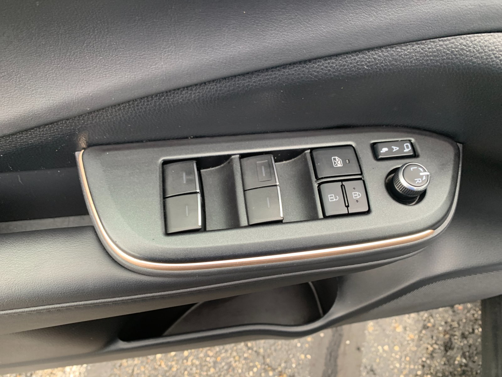 Used 2023 Gray Toyota XLE image 13