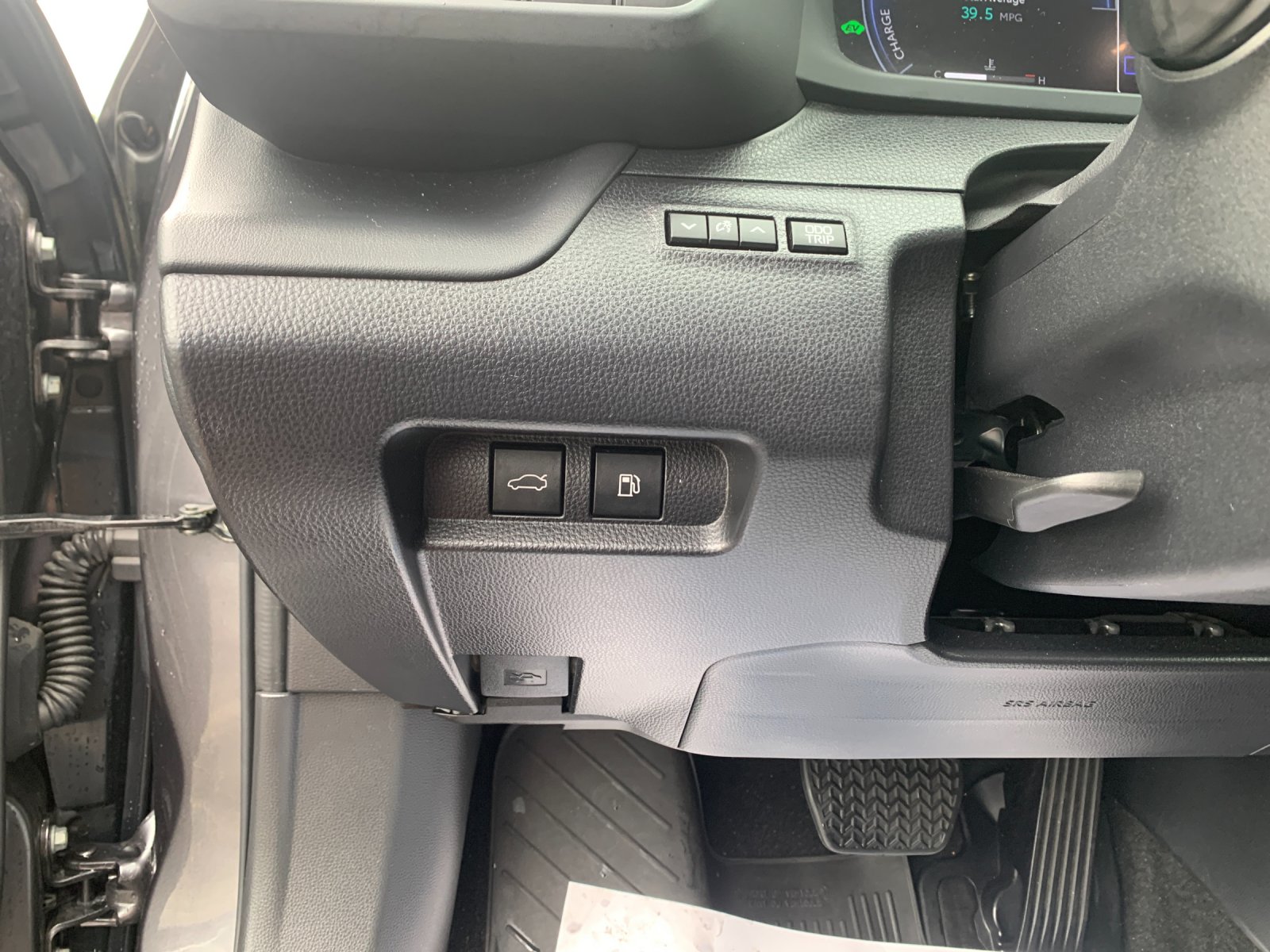Used 2023 Gray Toyota XLE image 31