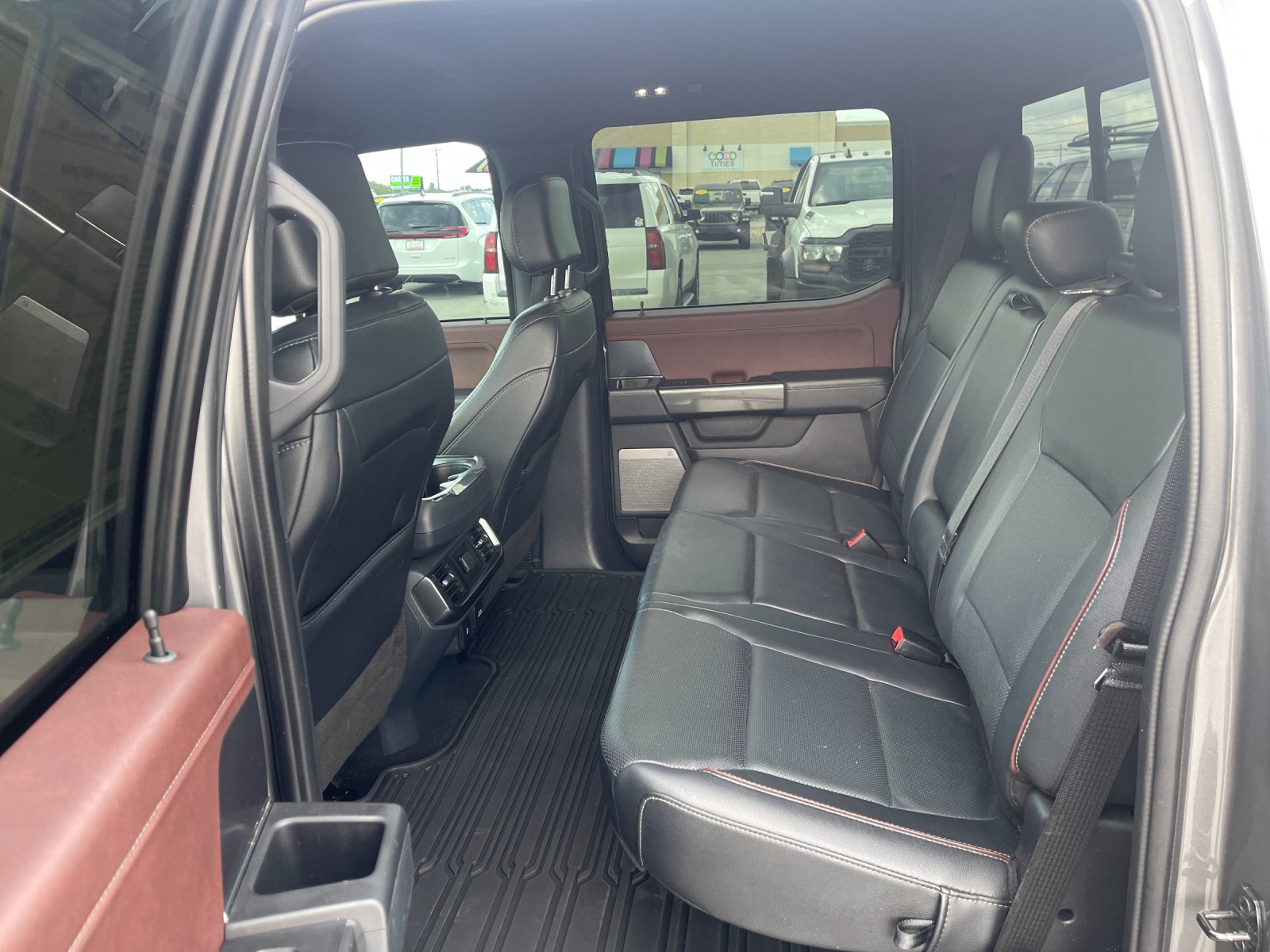 Used 2023 Gray Ford Lariat image 14