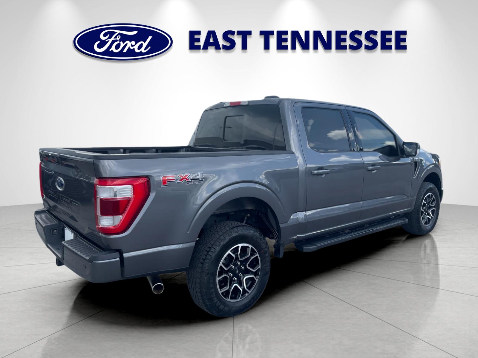 Used 2023 Gray Ford Lariat image 3