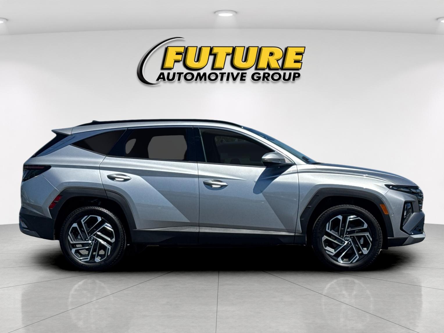 Used 2025 Silver Hyundai Limited image 2