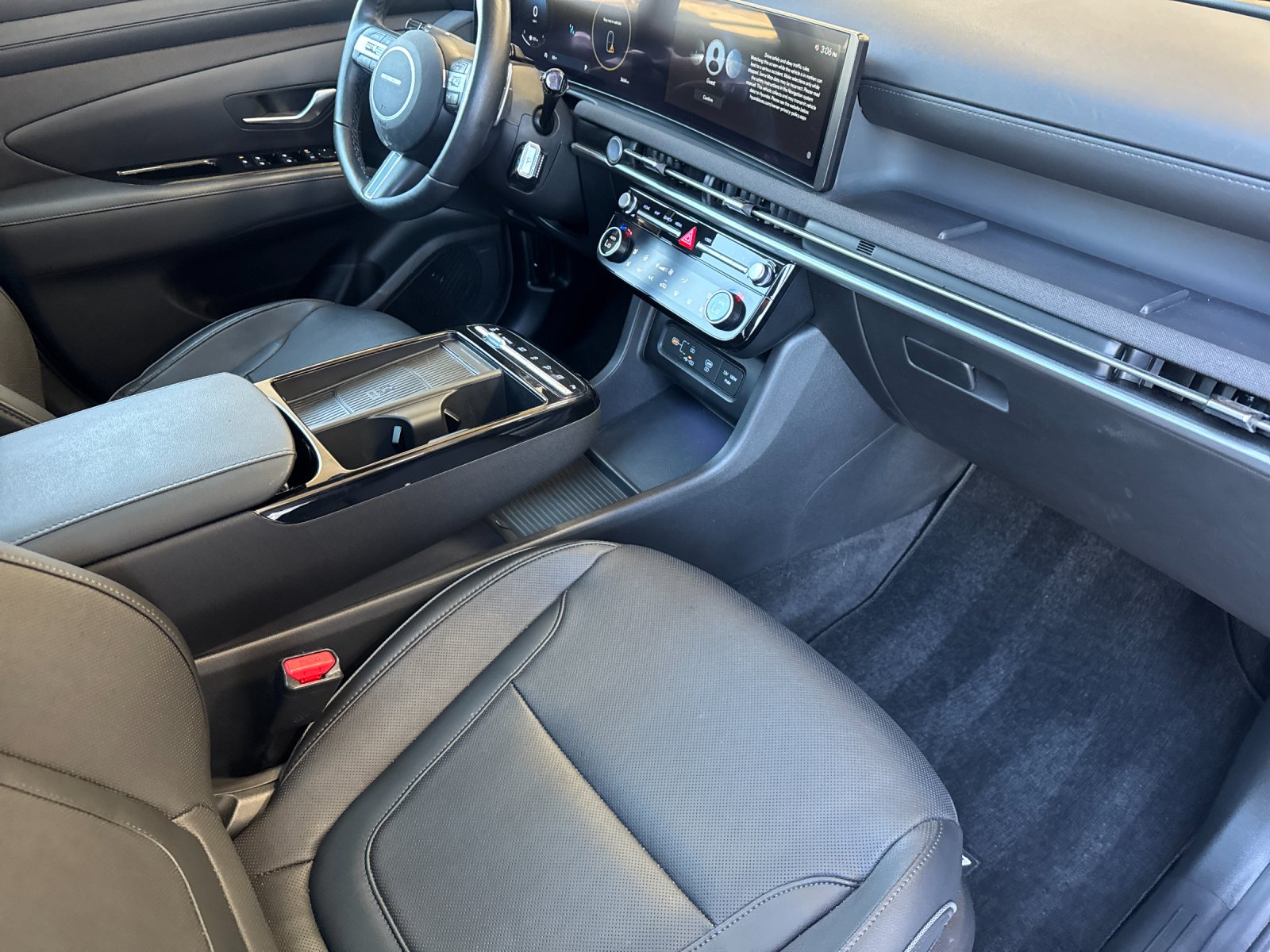 Used 2025 Silver Hyundai Limited image 15