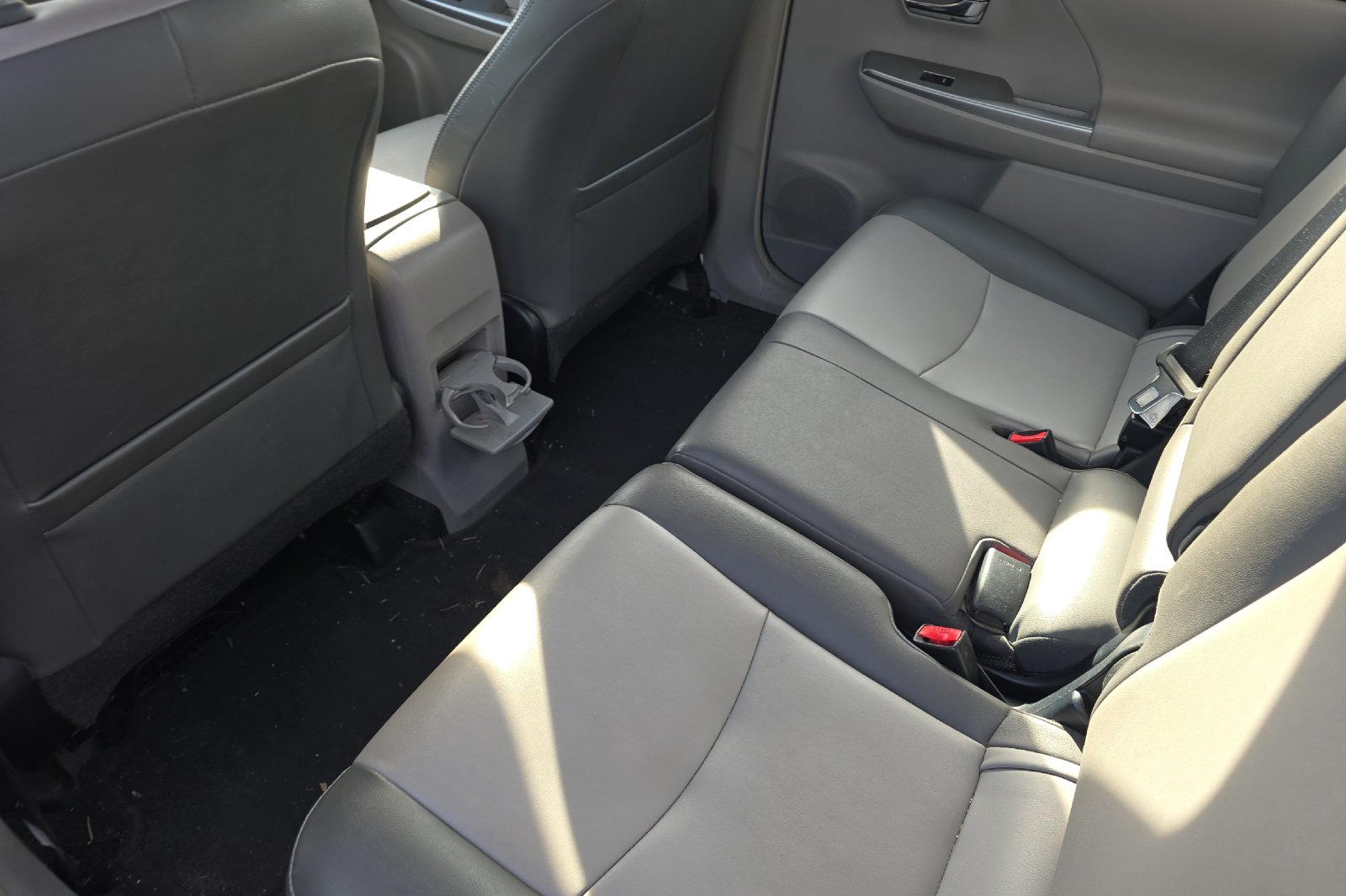 Used 2017 Blue Toyota Five image 8