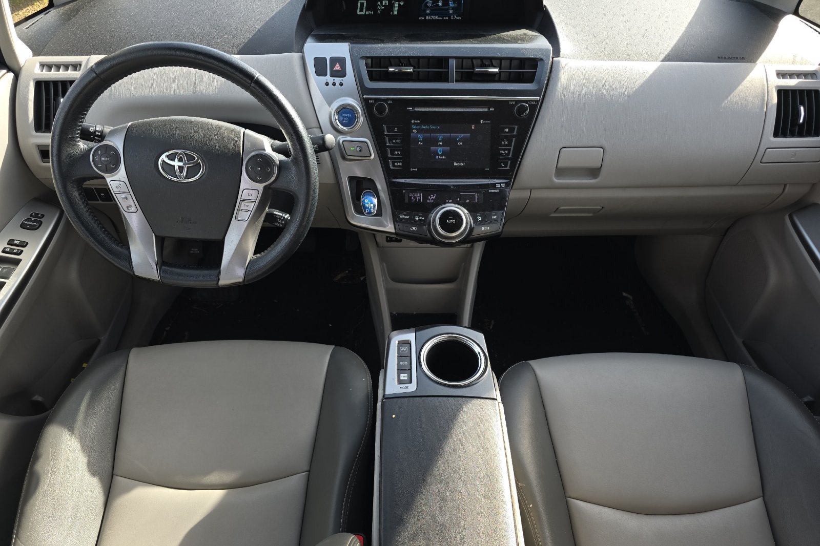Used 2017 Blue Toyota Five image 9