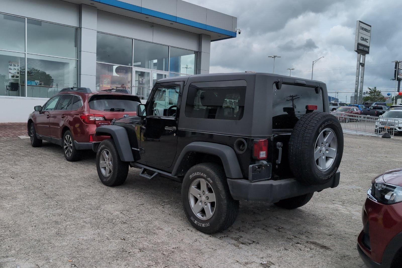 Used 2012 Black Jeep Rubicon image 8