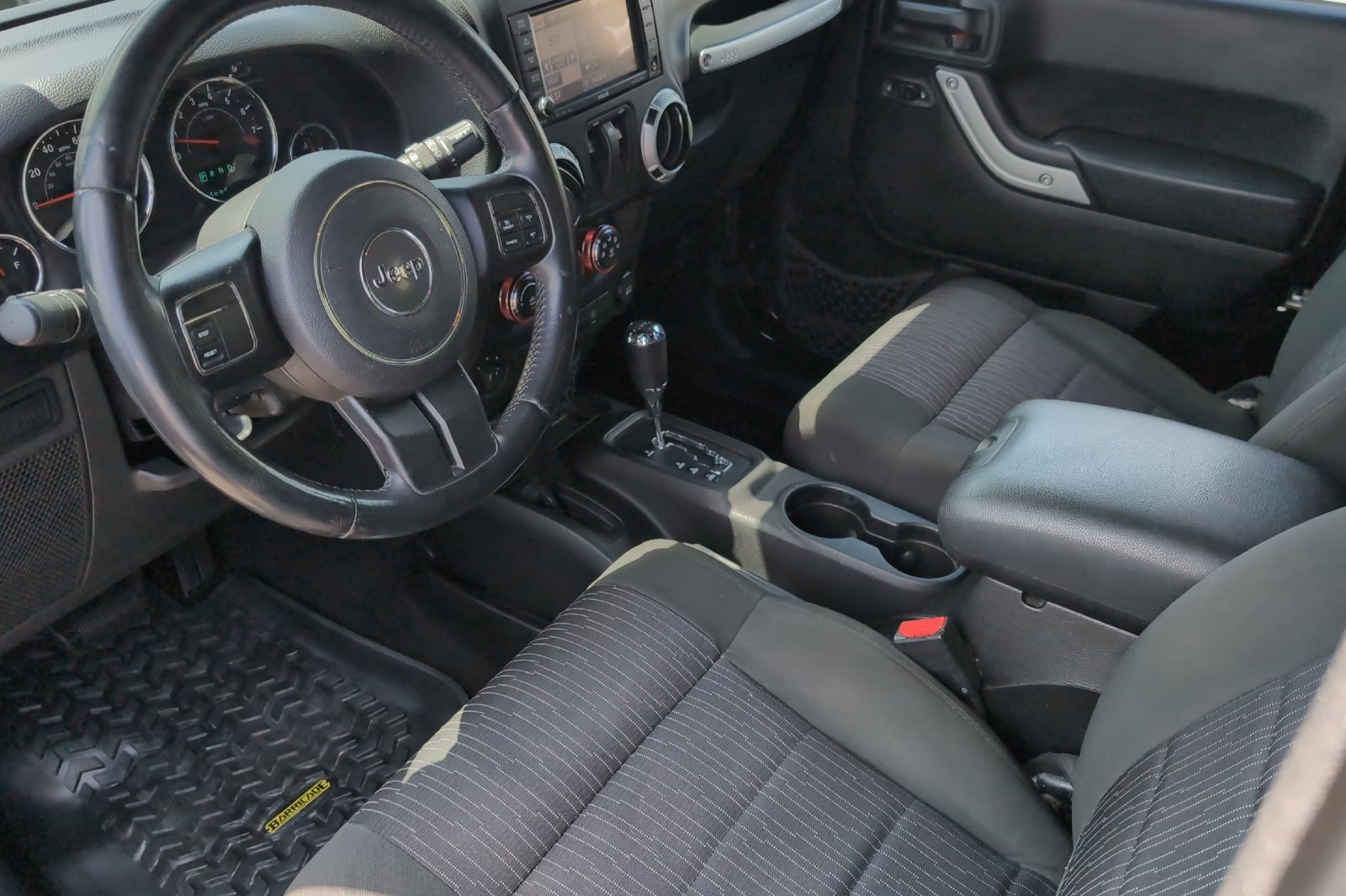 Used 2012 Black Jeep Rubicon image 6