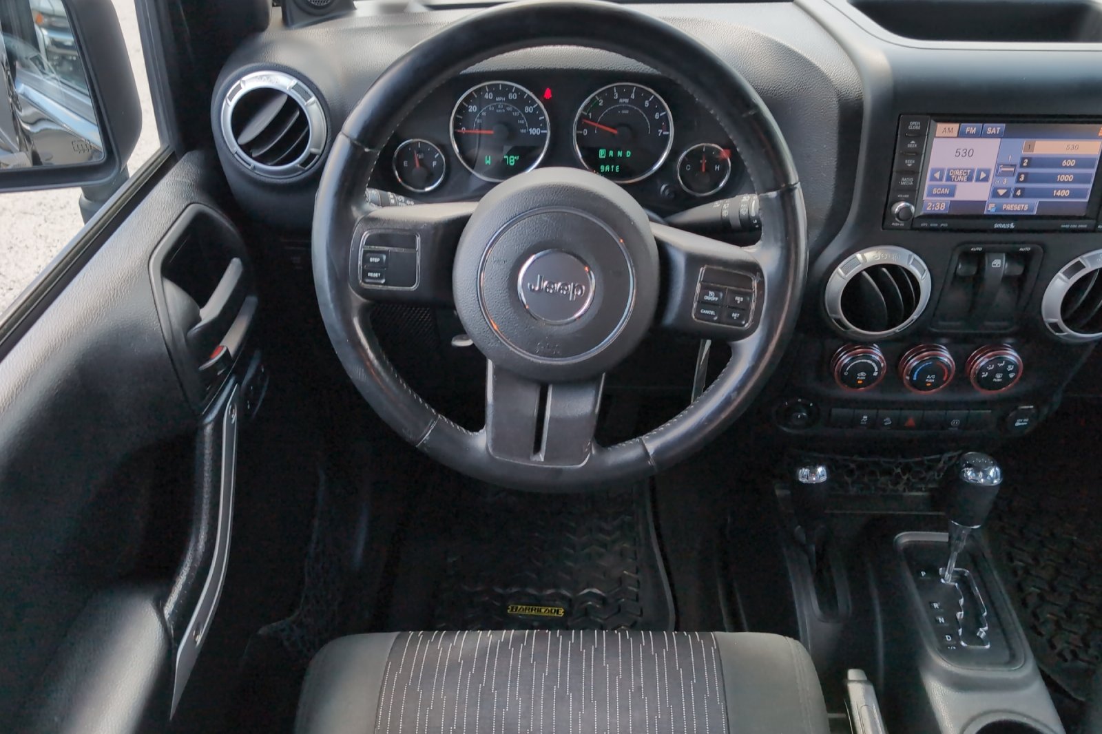 Used 2012 Black Jeep Rubicon image 11