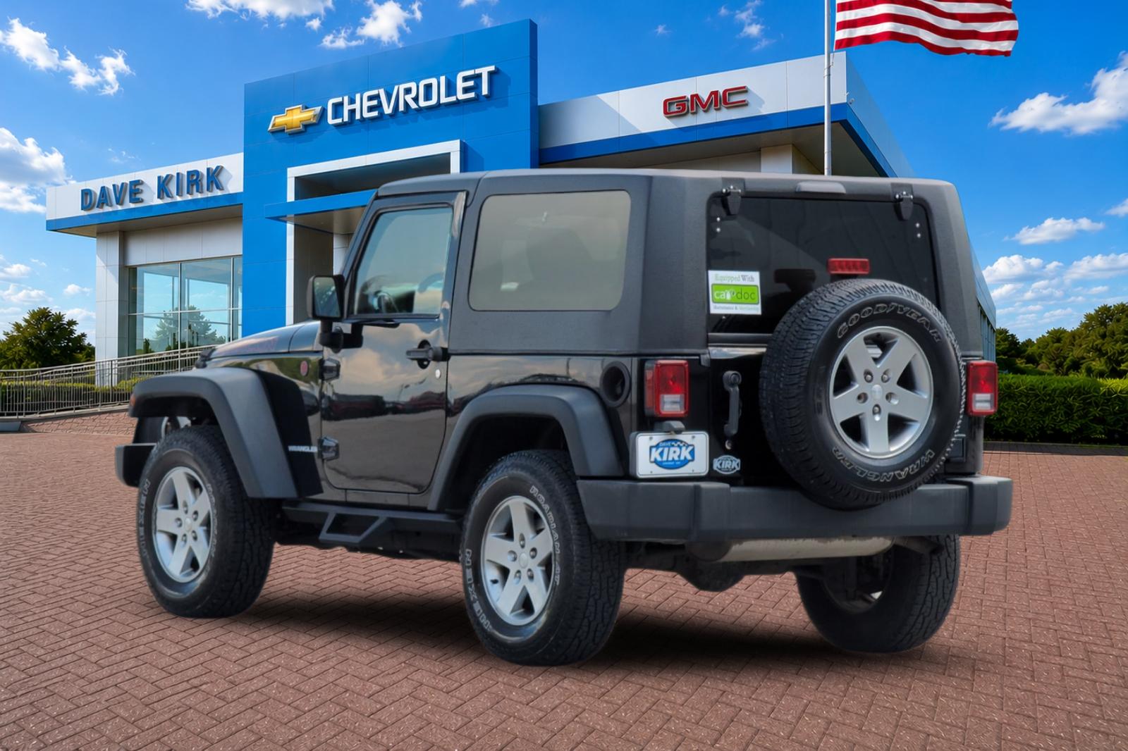 Used 2012 Black Jeep Rubicon image 2