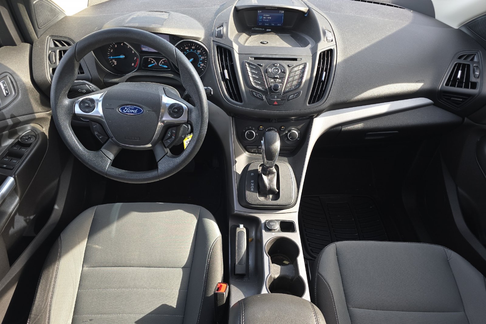 Used 2014 Gray Ford SE image 9