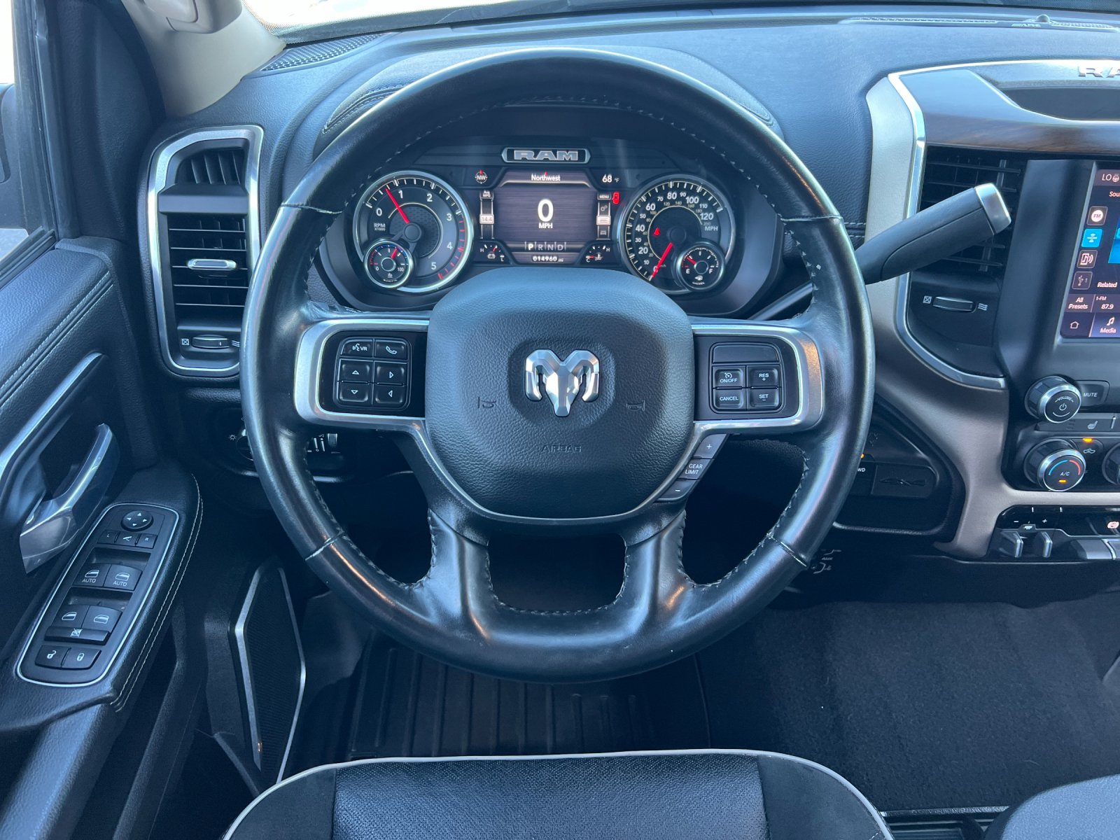Used 2022 White Ram Laramie image 13