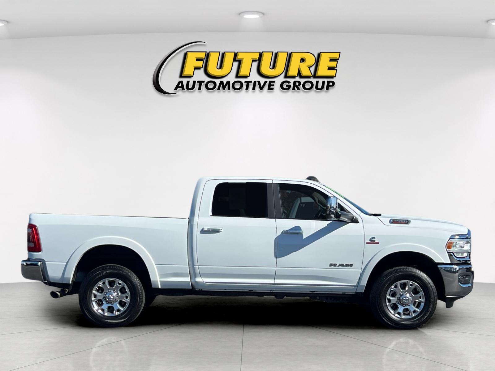 Used 2022 White Ram Laramie image 2