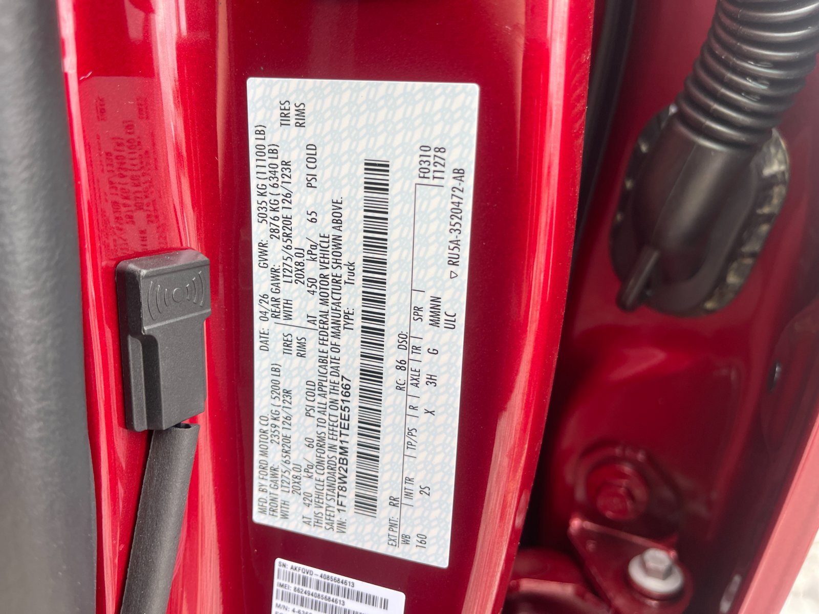 New 2026 Ruby Red Metallic Tinted Clearcoat Ford XLT image 31