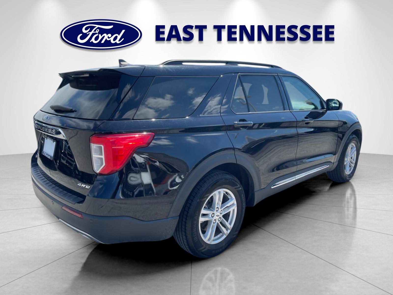 Used 2023 Black Ford XLT image 3