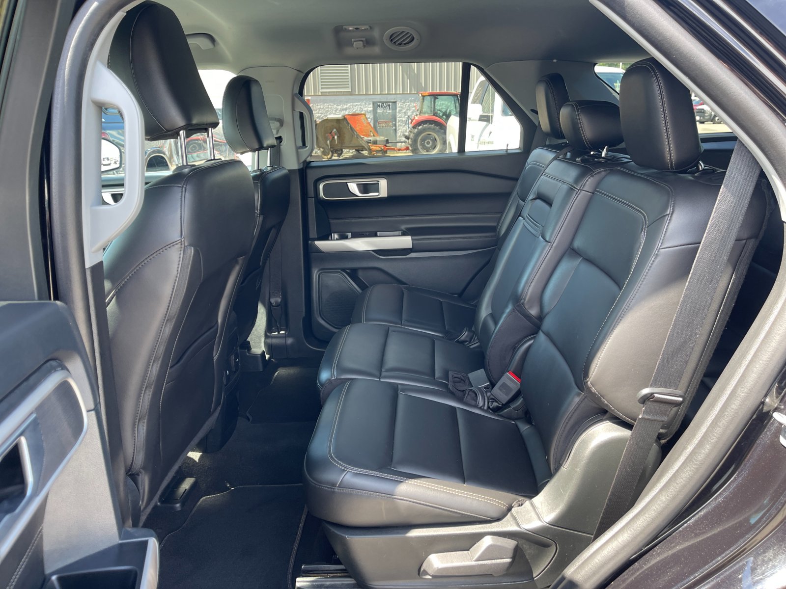 Used 2023 Black Ford XLT image 14
