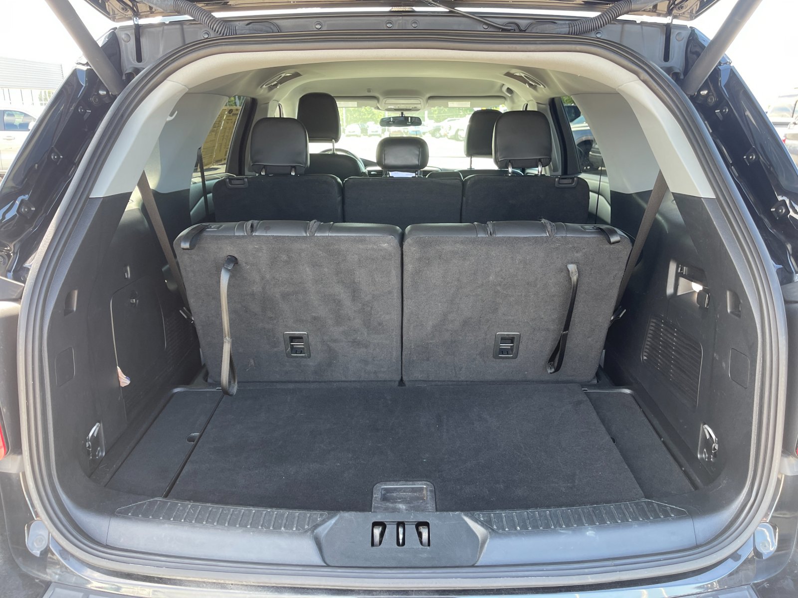Used 2023 Black Ford XLT image 17
