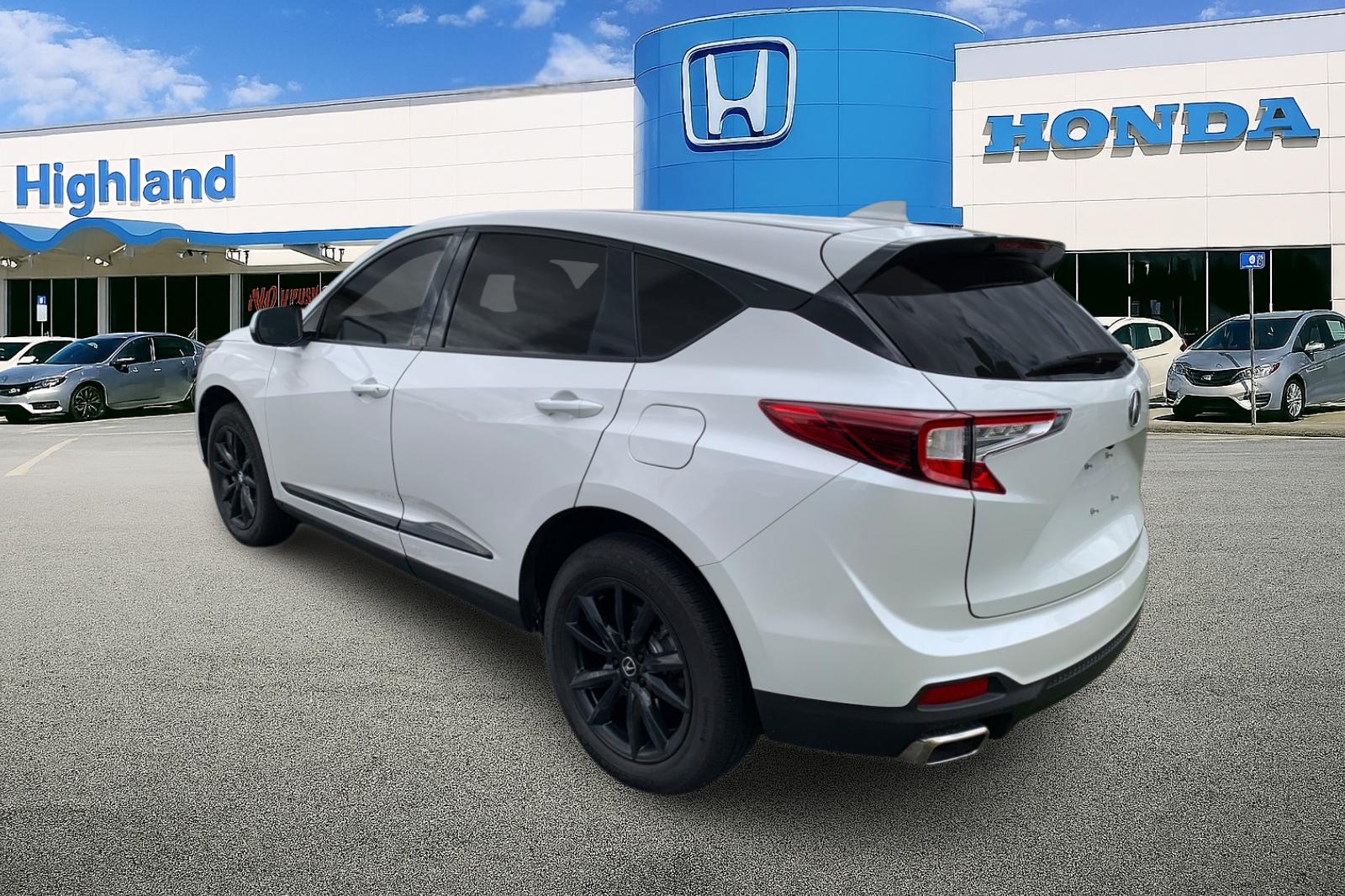 Used 2025 White Acura Base image 3