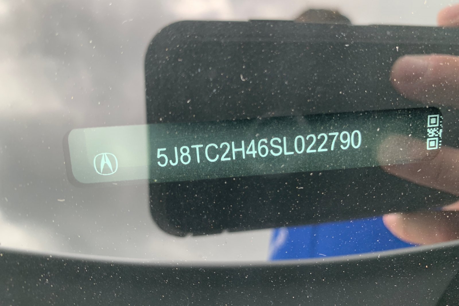 Used 2025 White Acura Base image 8