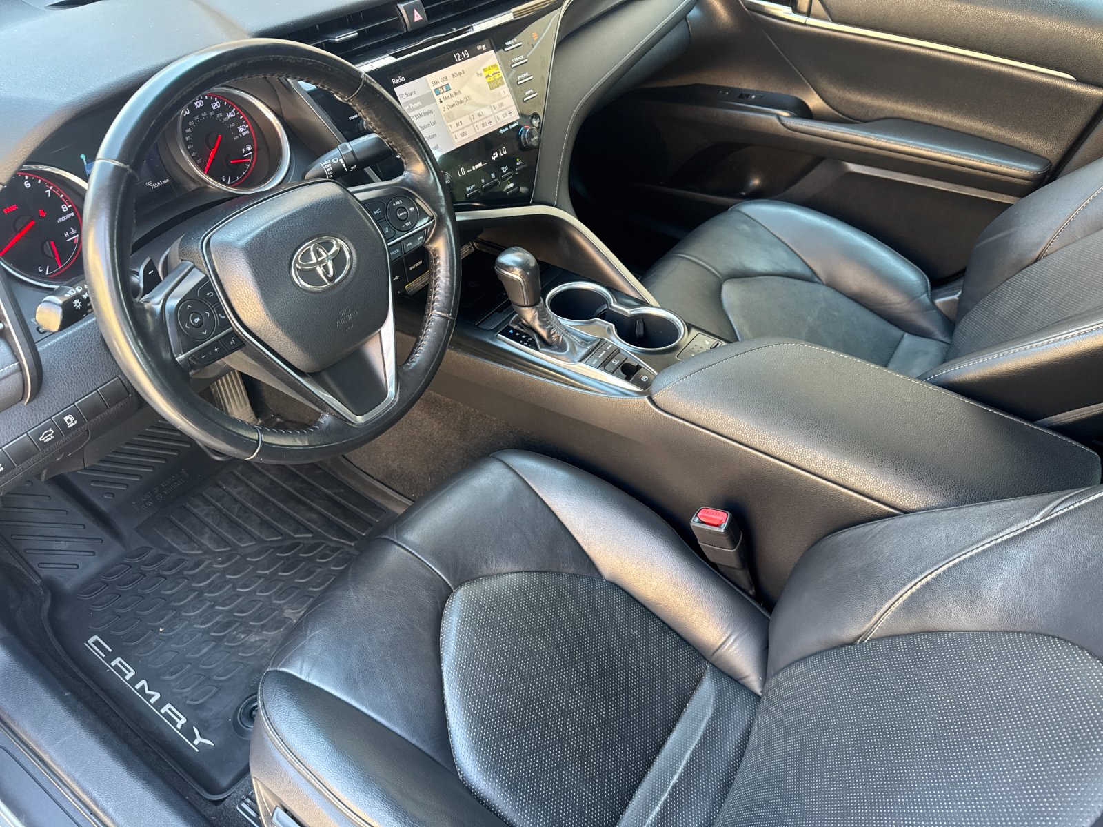Used 2020 Silver Toyota XSE image 9