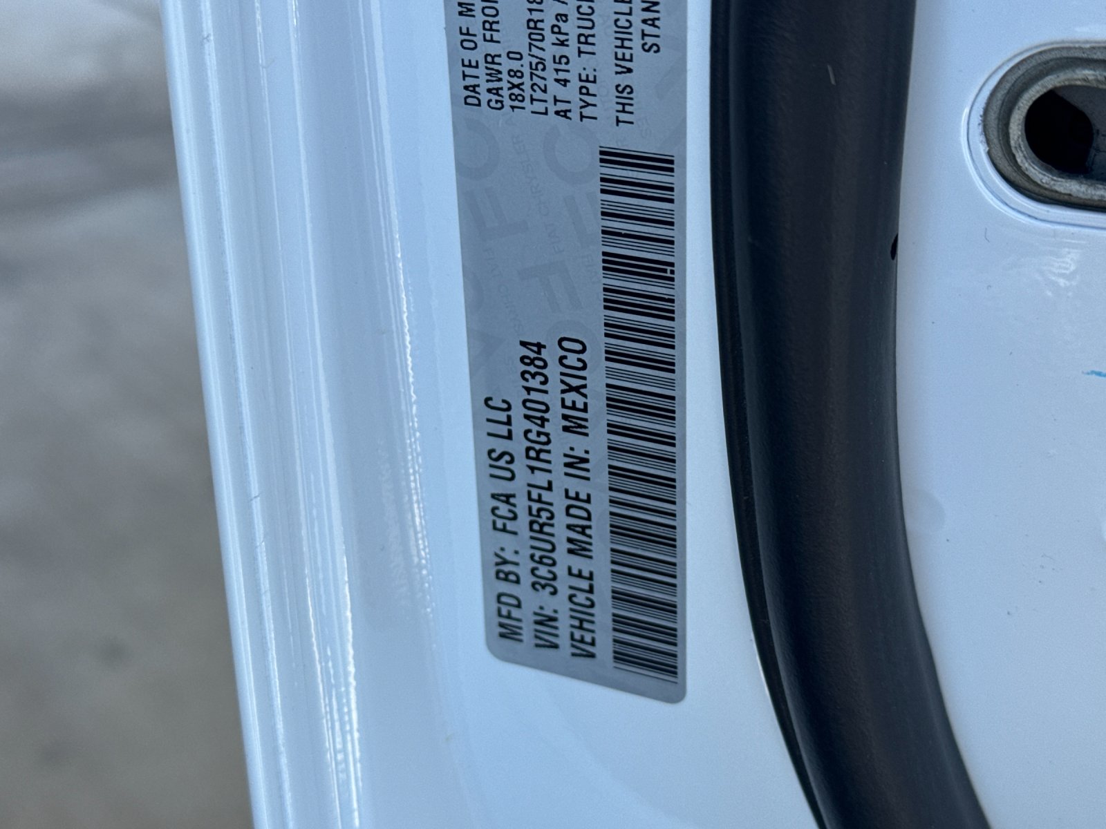 Used 2024 White Ram Laramie image 27