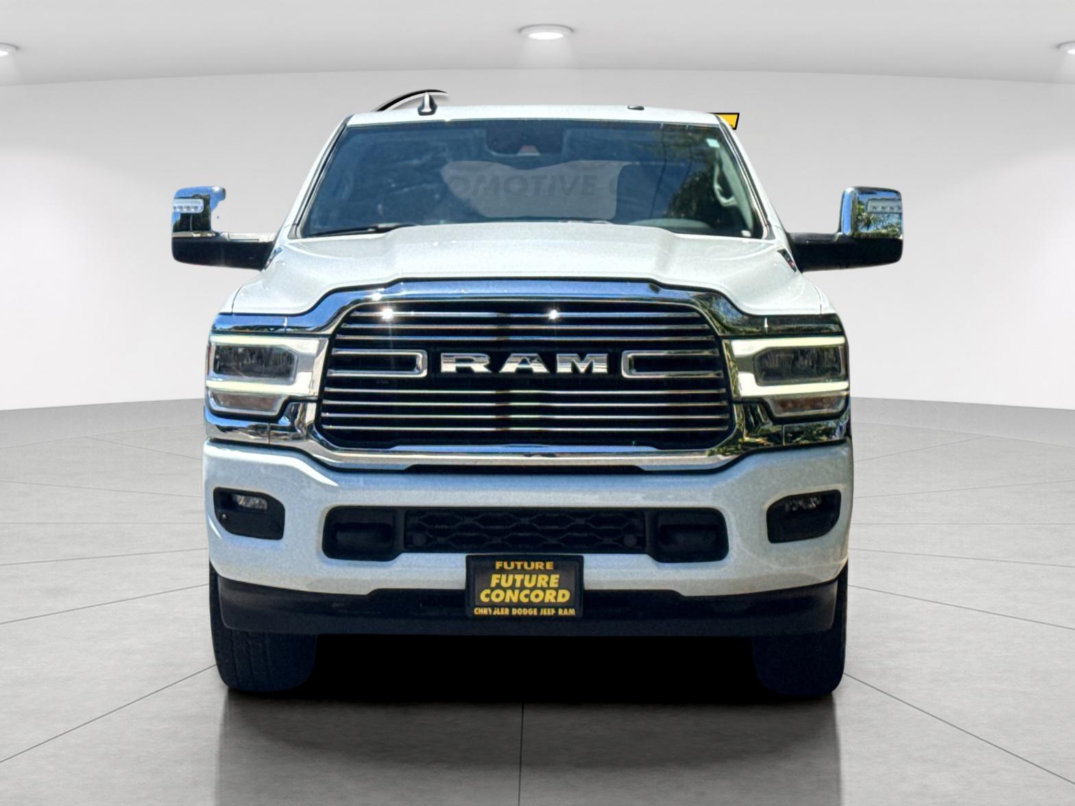 Used 2024 White Ram Laramie image 9