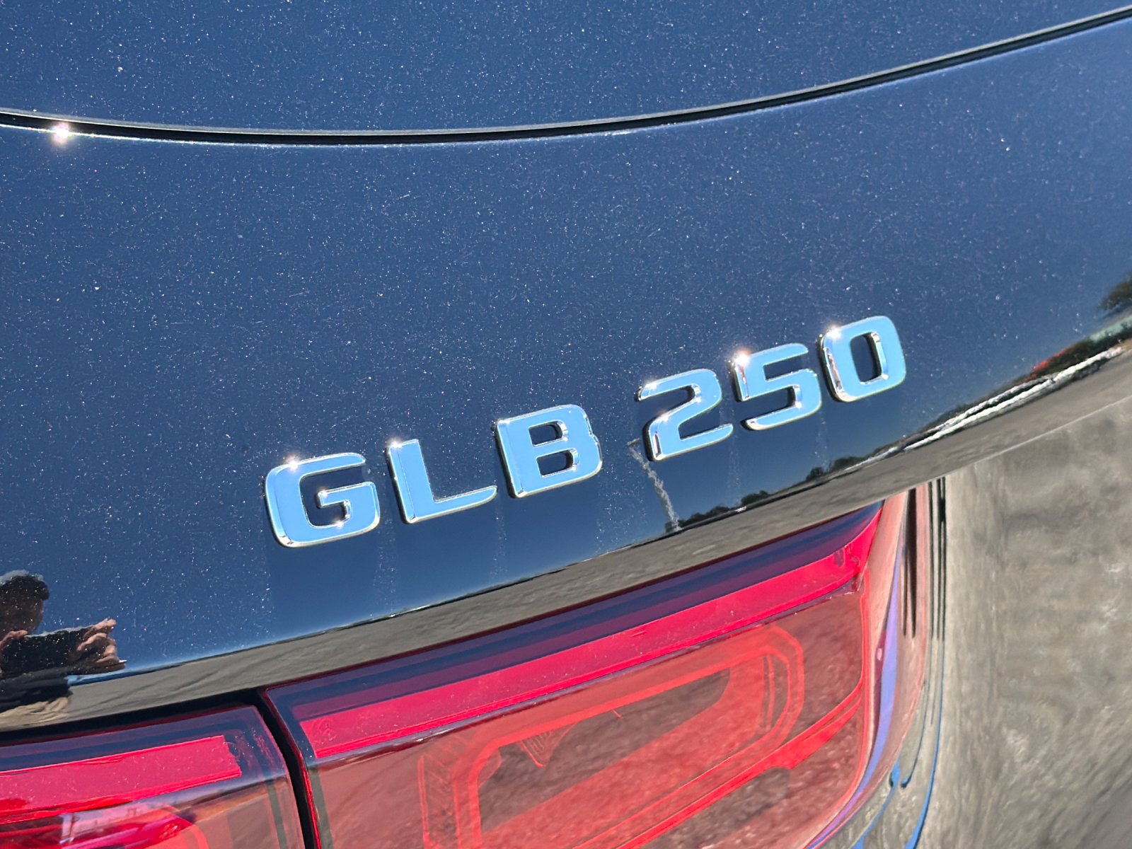 Used 2023 Night Black Mercedes-Benz GLB 250 4D Sport Utility image 34