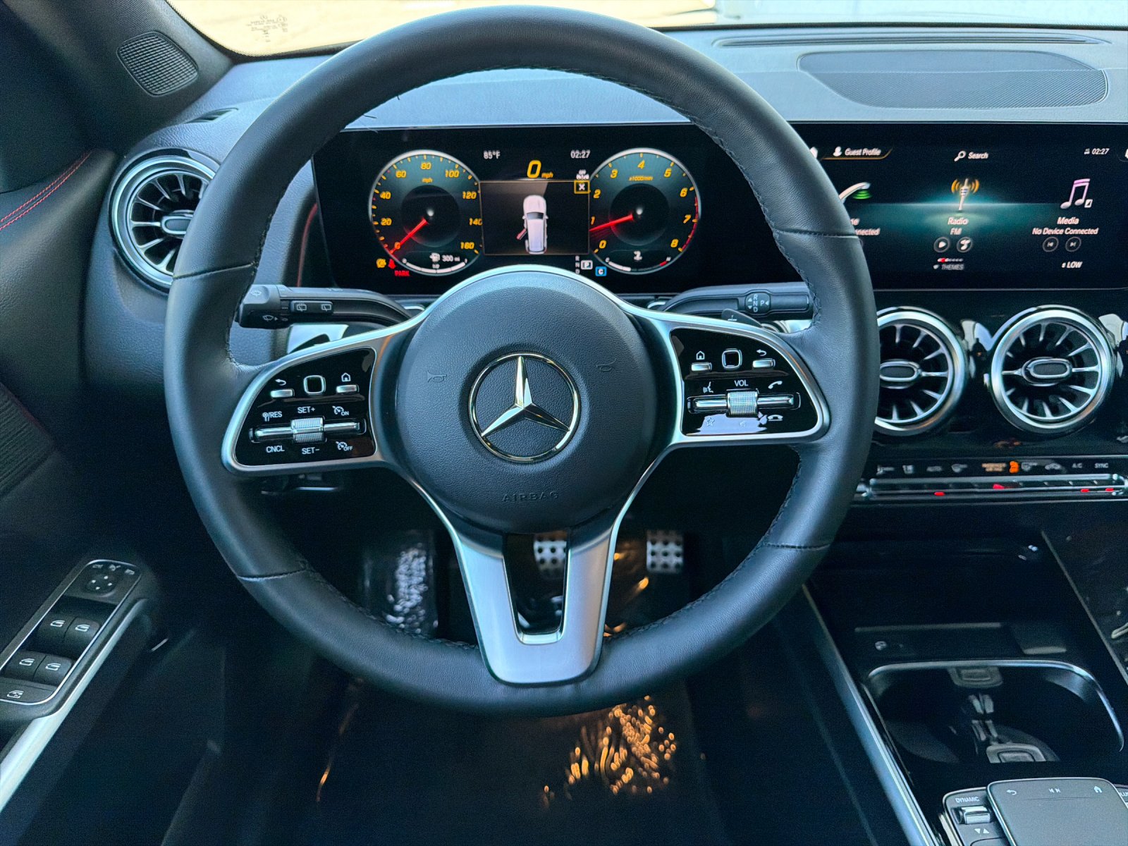 Used 2023 Night Black Mercedes-Benz GLB 250 4D Sport Utility image 18