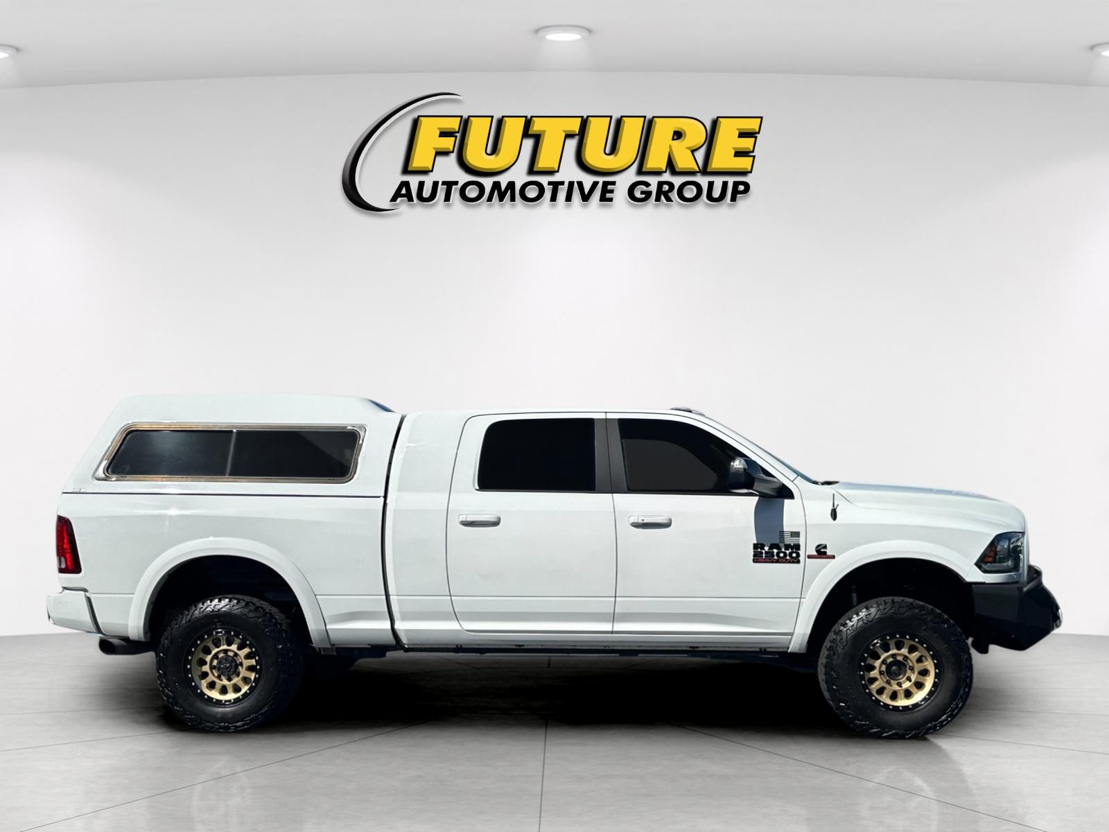 Used 2017 White Ram Laramie image 2