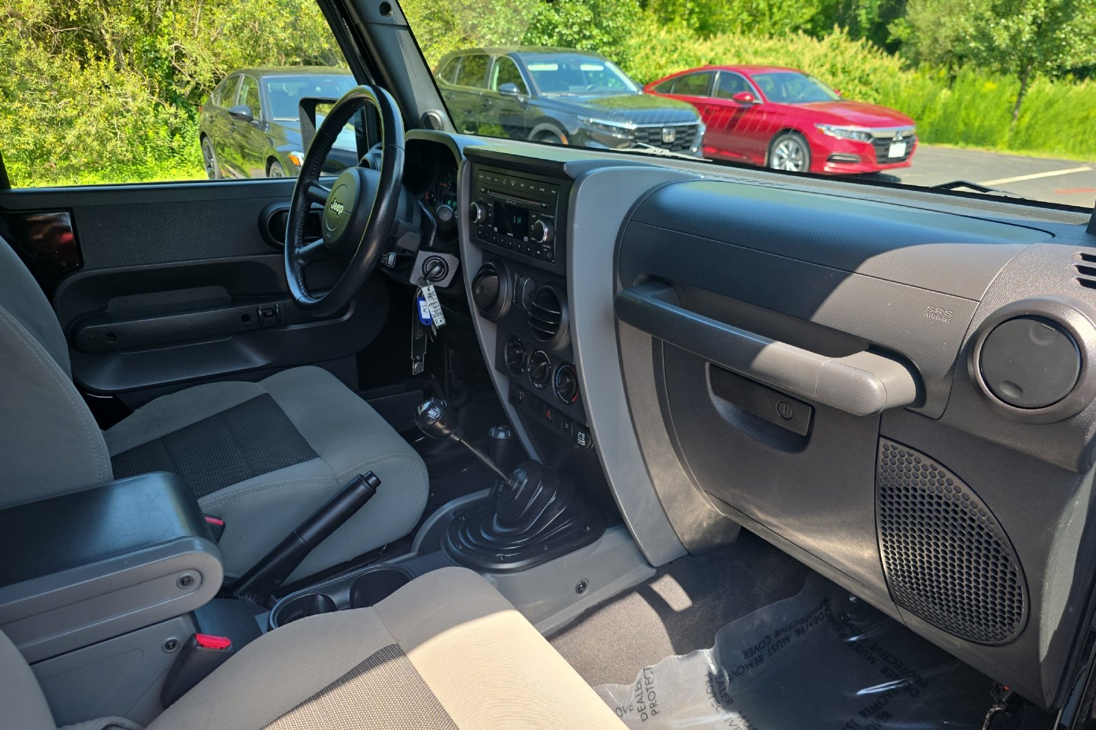 Used 2008 Black Clearcoat/Black Soft Top Jeep X image 13
