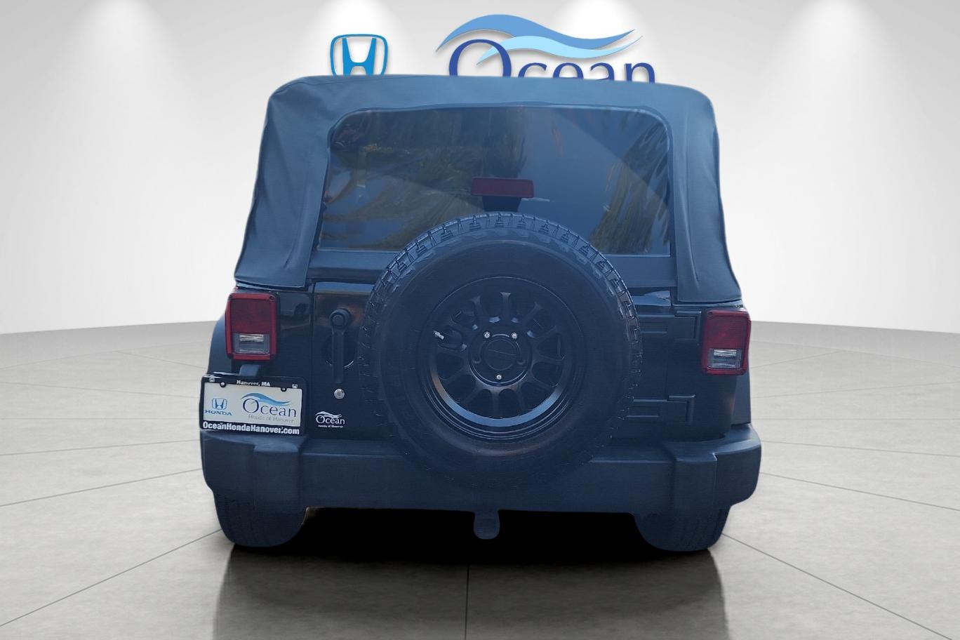 Used 2008 Black Clearcoat/Black Soft Top Jeep X image 4
