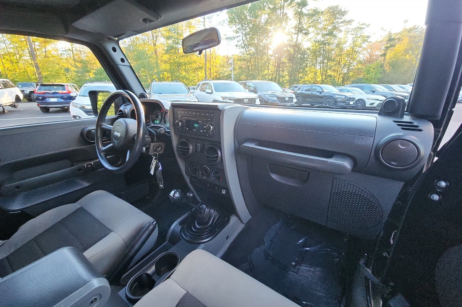 Used 2008 Black Clearcoat/Black Soft Top Jeep X image 16
