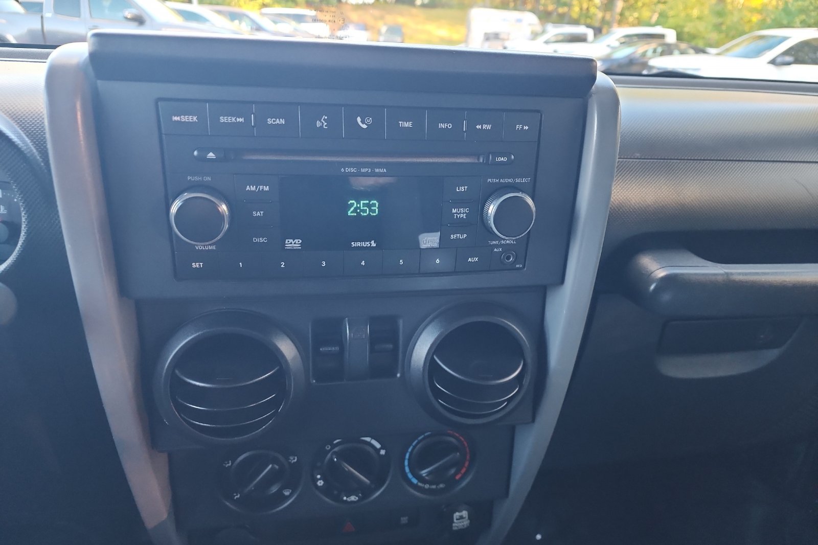 Used 2008 Black Clearcoat/Black Soft Top Jeep X image 18
