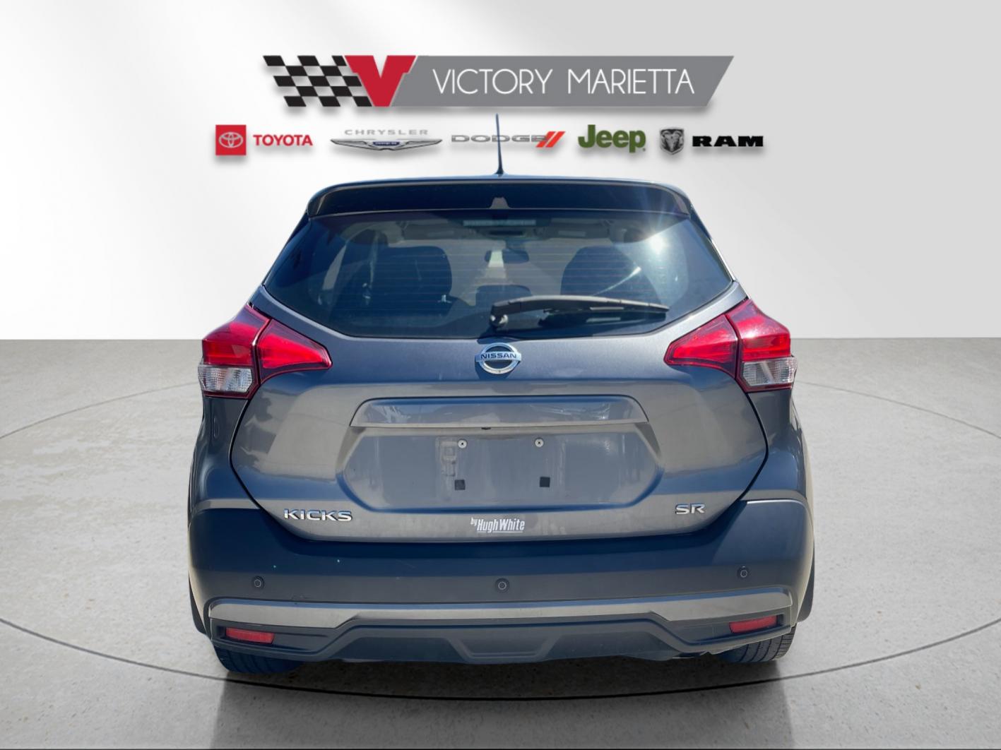 Used 2019 Gun Metallic Nissan SR image 3