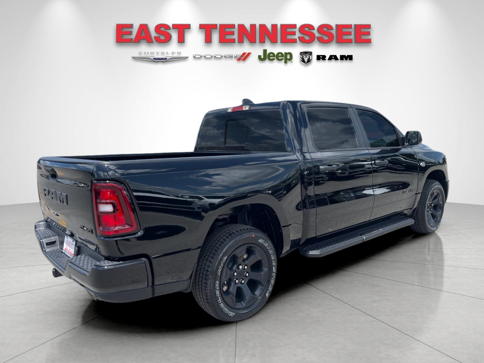 New 2026 Diamond Black Crystal Pearl-Coat Exterior Paint RAM Express image 3