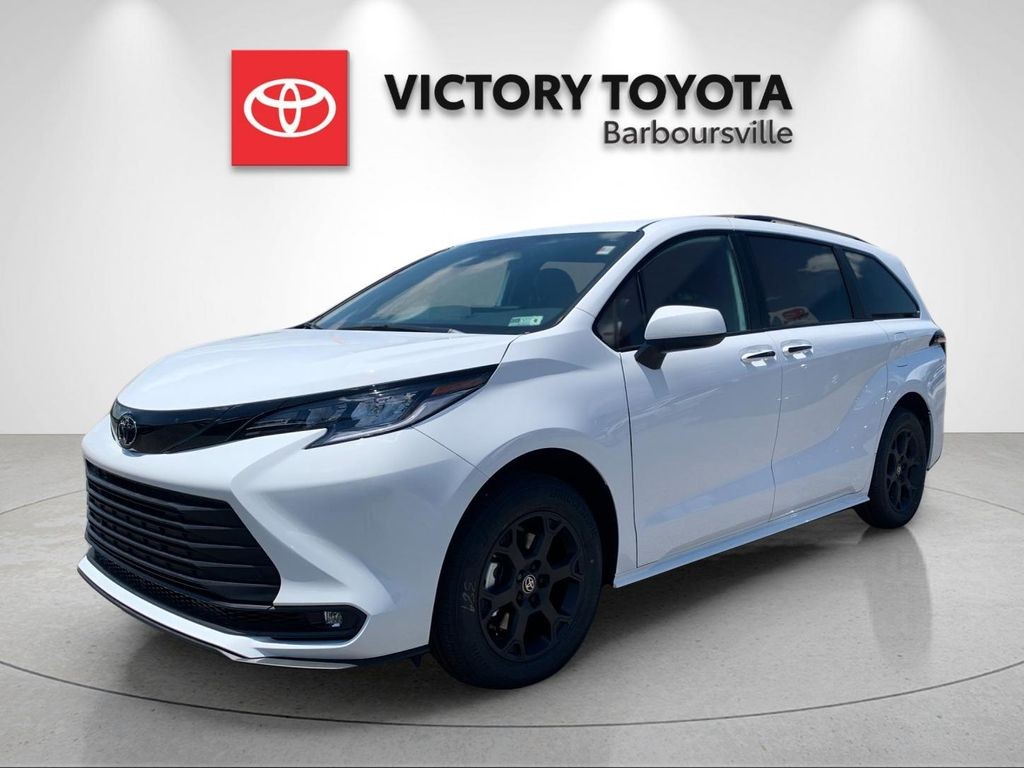 2026 Toyota Sienna Woodland Edition