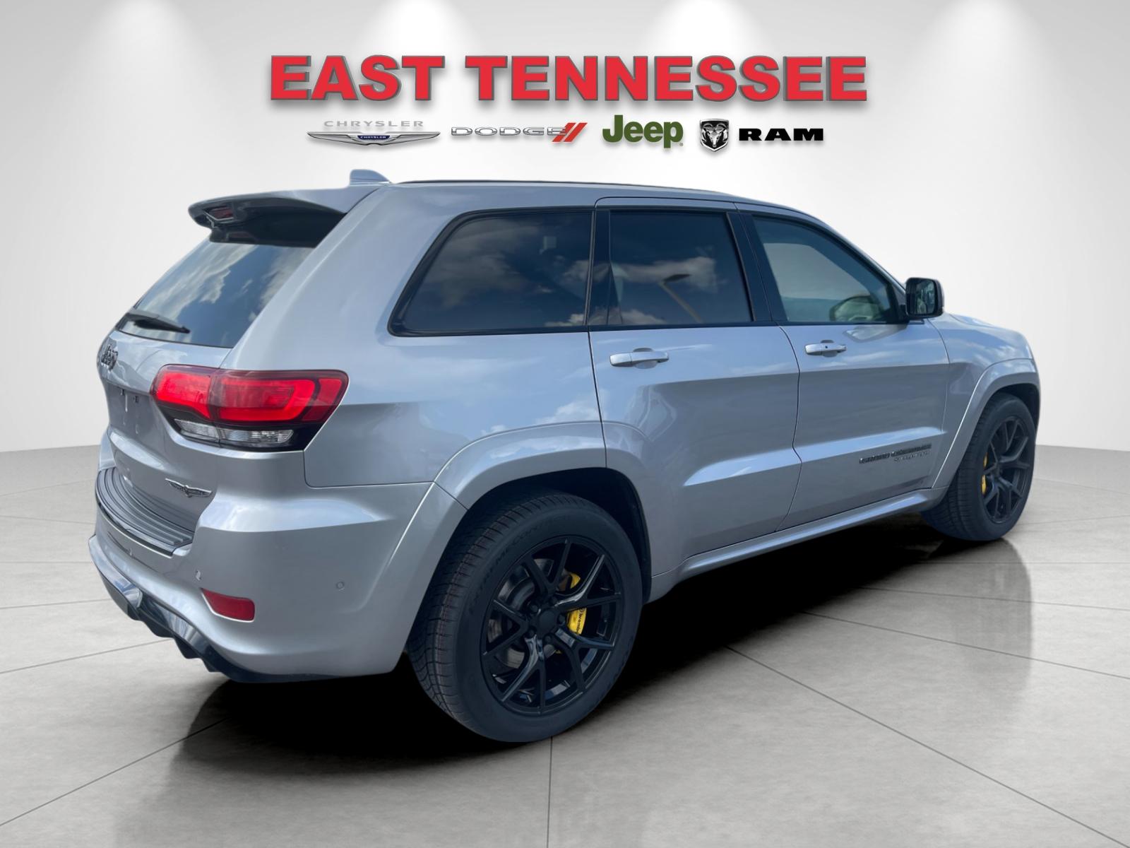 Used 2018 Silver Jeep Trackhawk image 3