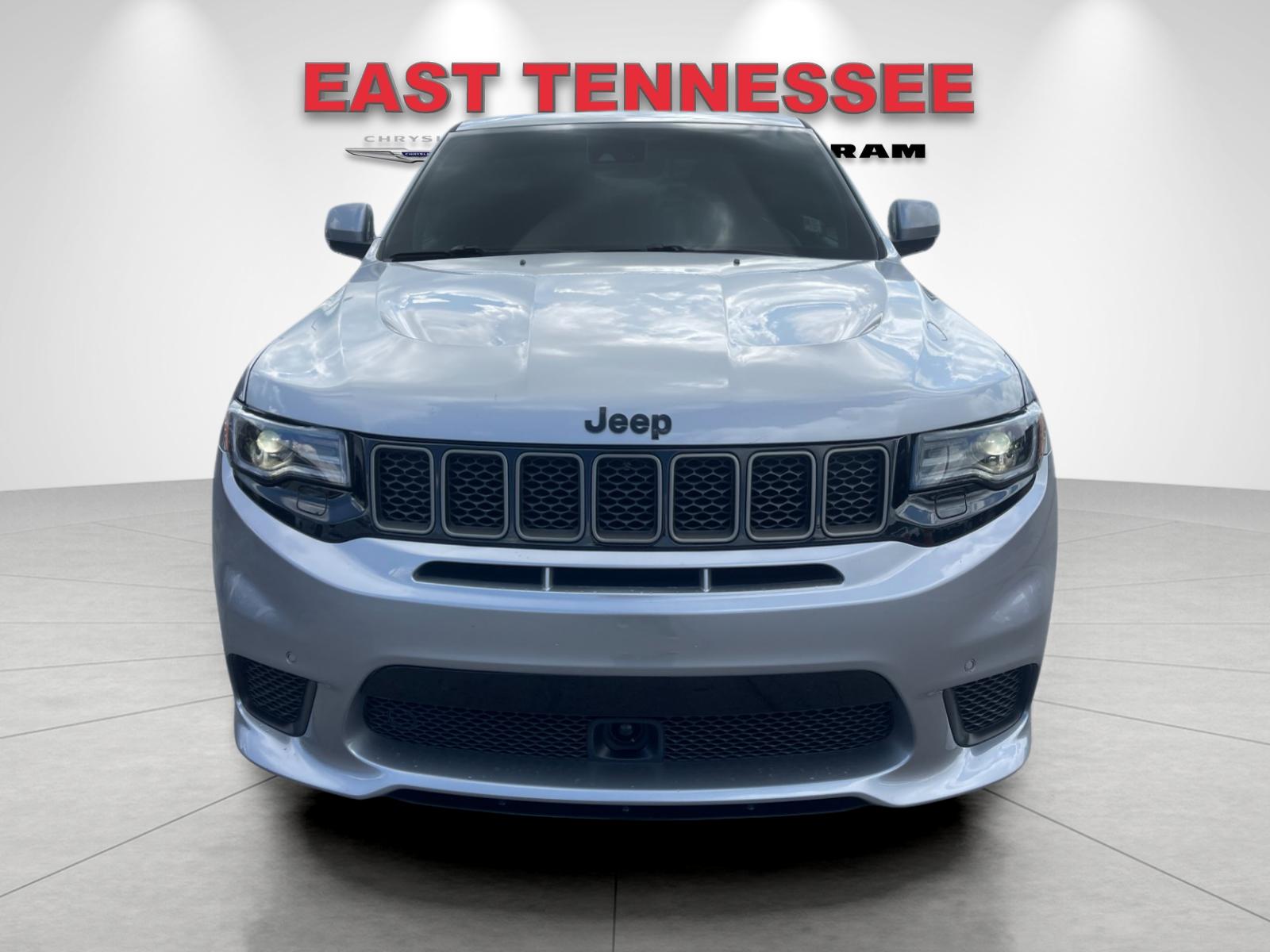 Used 2018 Silver Jeep Trackhawk image 9