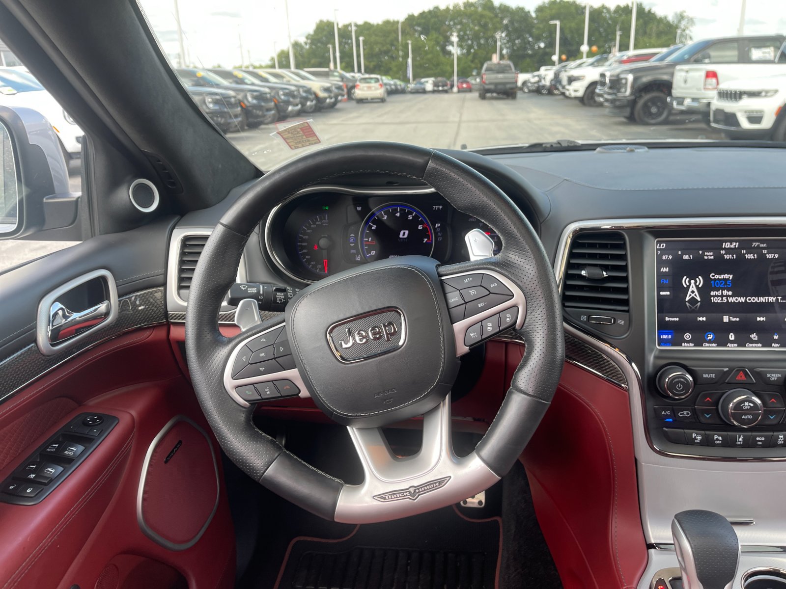 Used 2018 Silver Jeep Trackhawk image 16