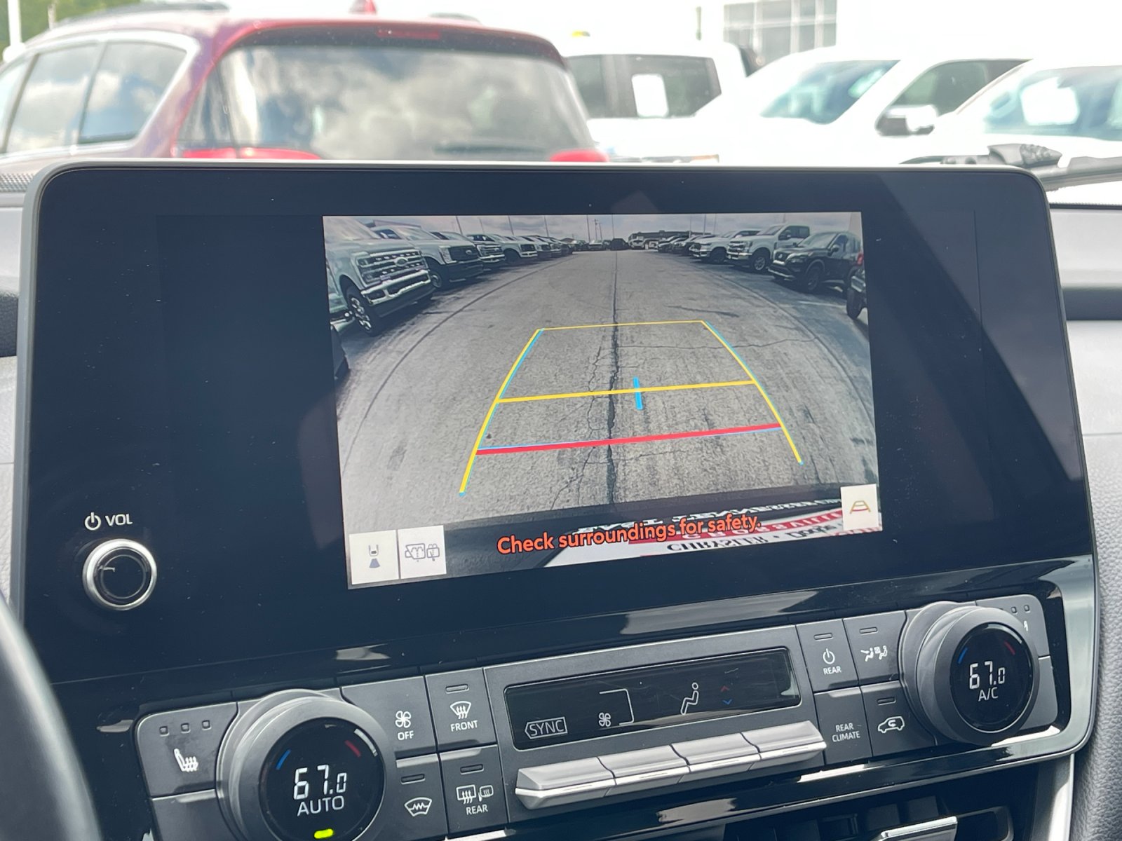 Used 2024  Toyota XLE image 22
