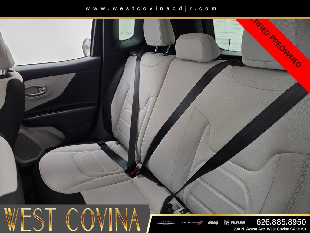Certified Used 2022 Blue Jeep Latitude image 18