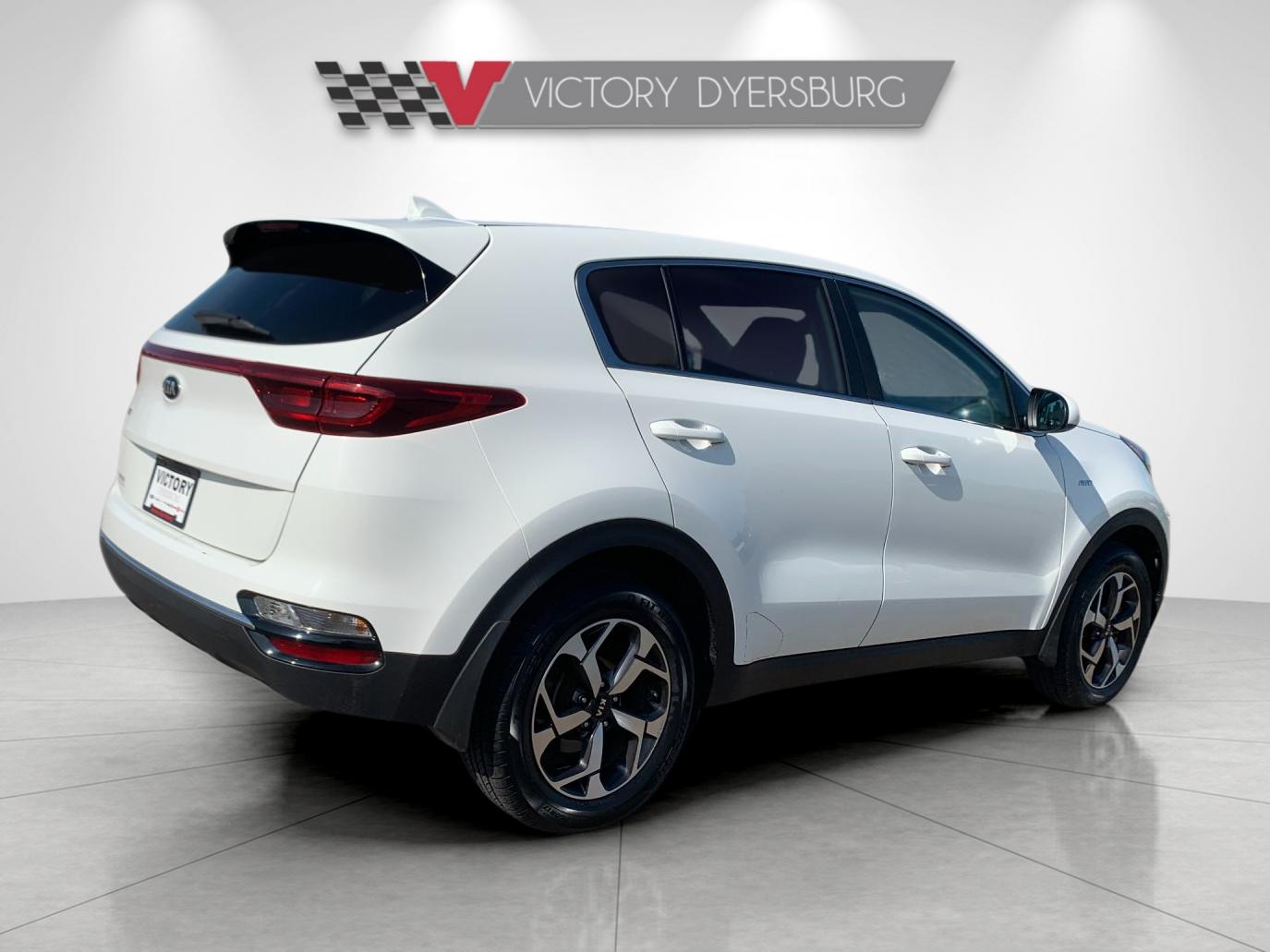 Used 2020 White Kia LX image 4