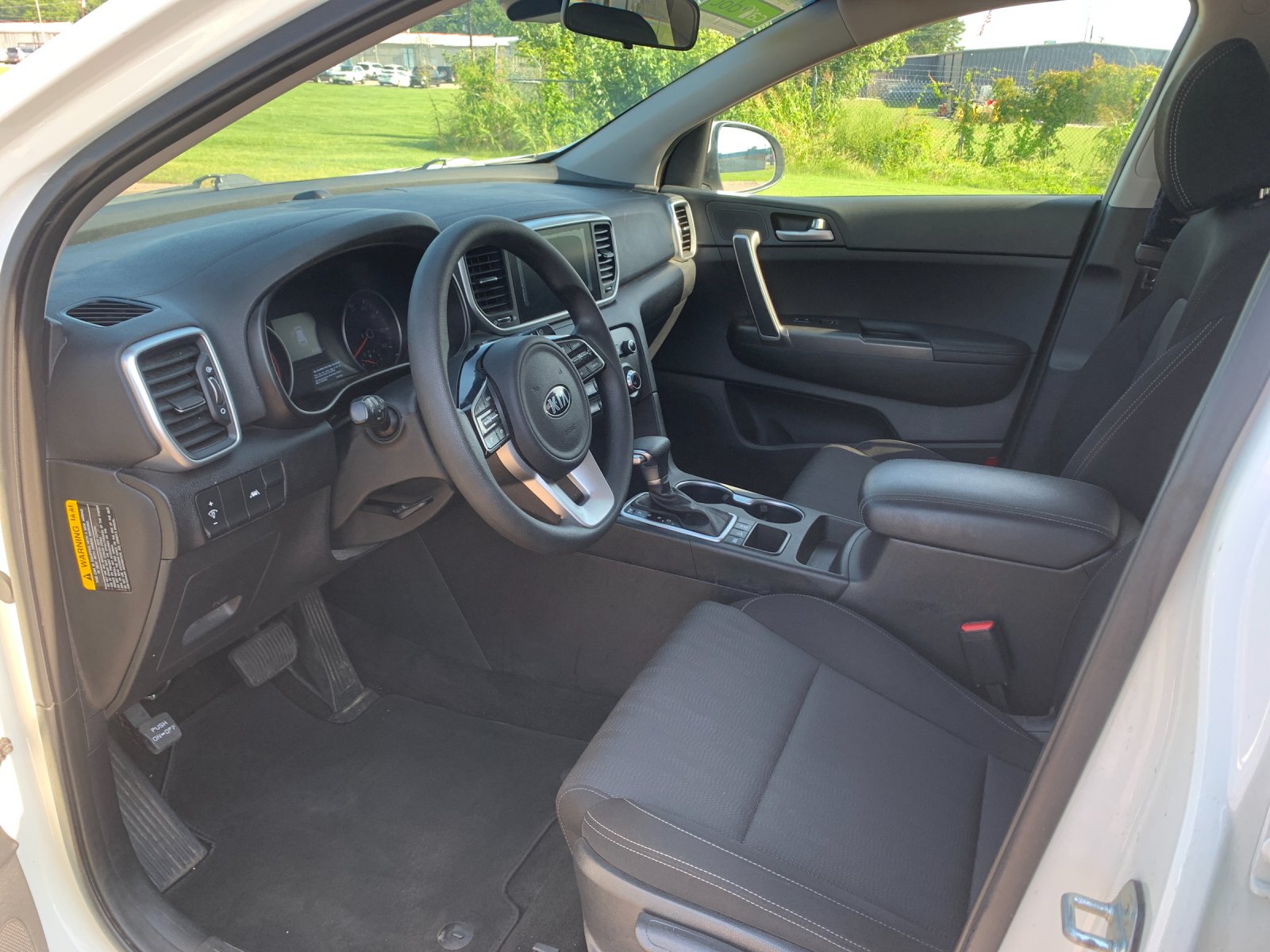 Used 2020 White Kia LX image 10