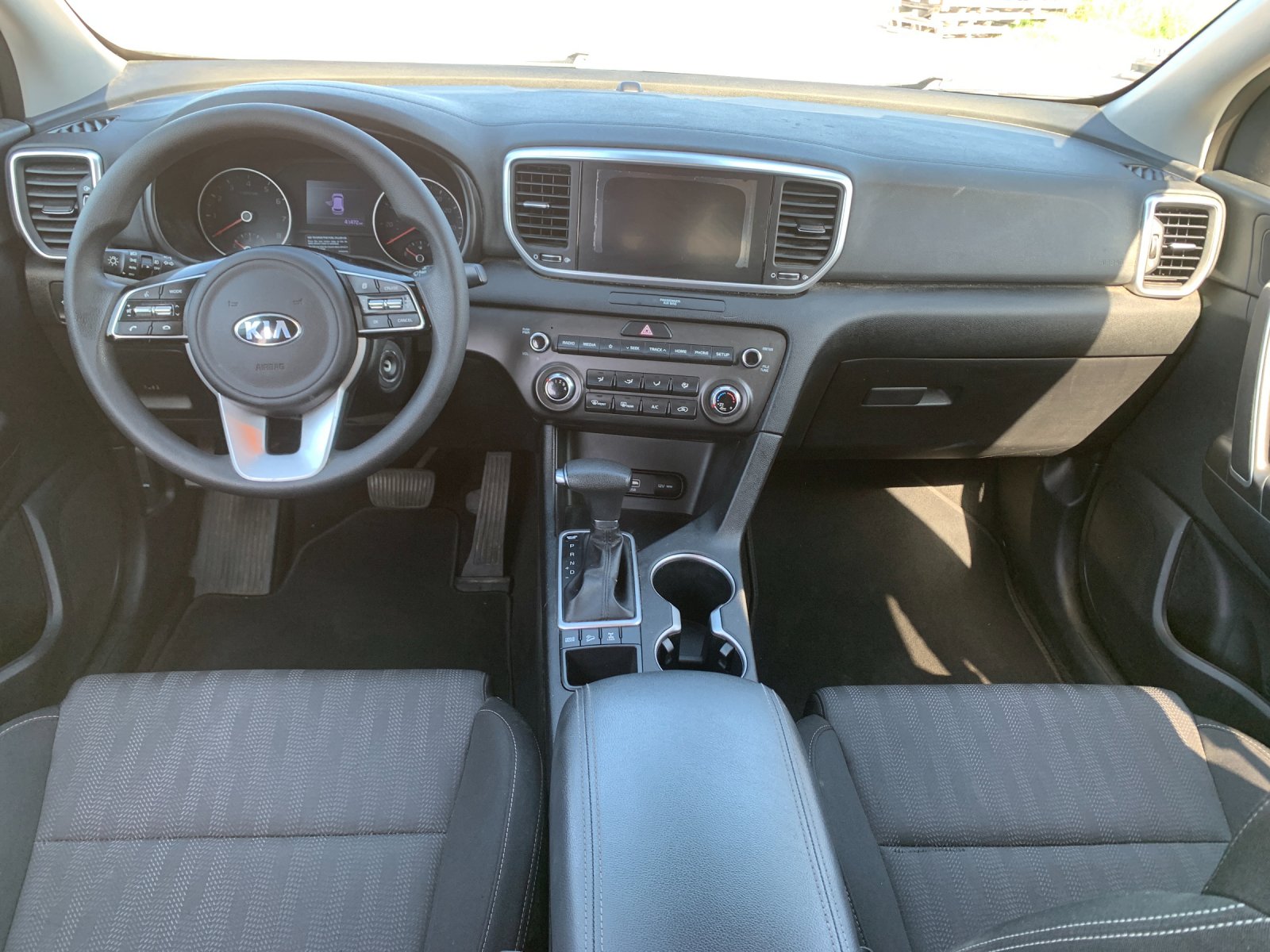 Used 2020 White Kia LX image 16