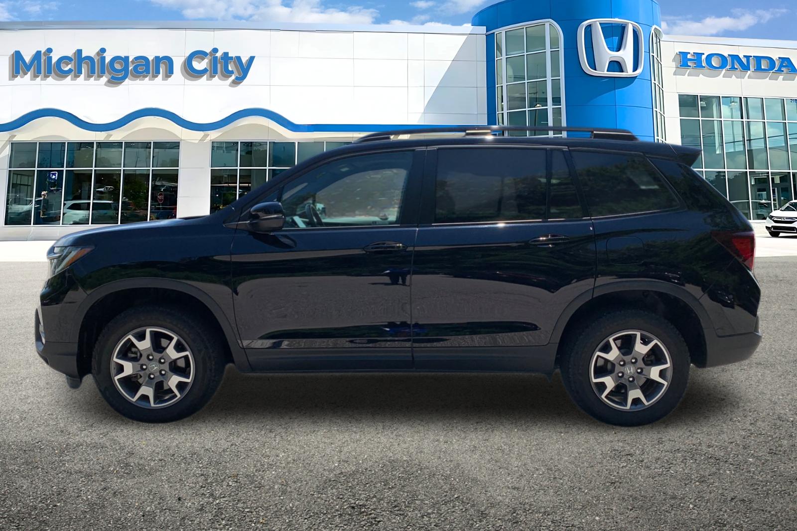 Certified Used 2023 Crystal Black Pearl Honda TrailSport image 2