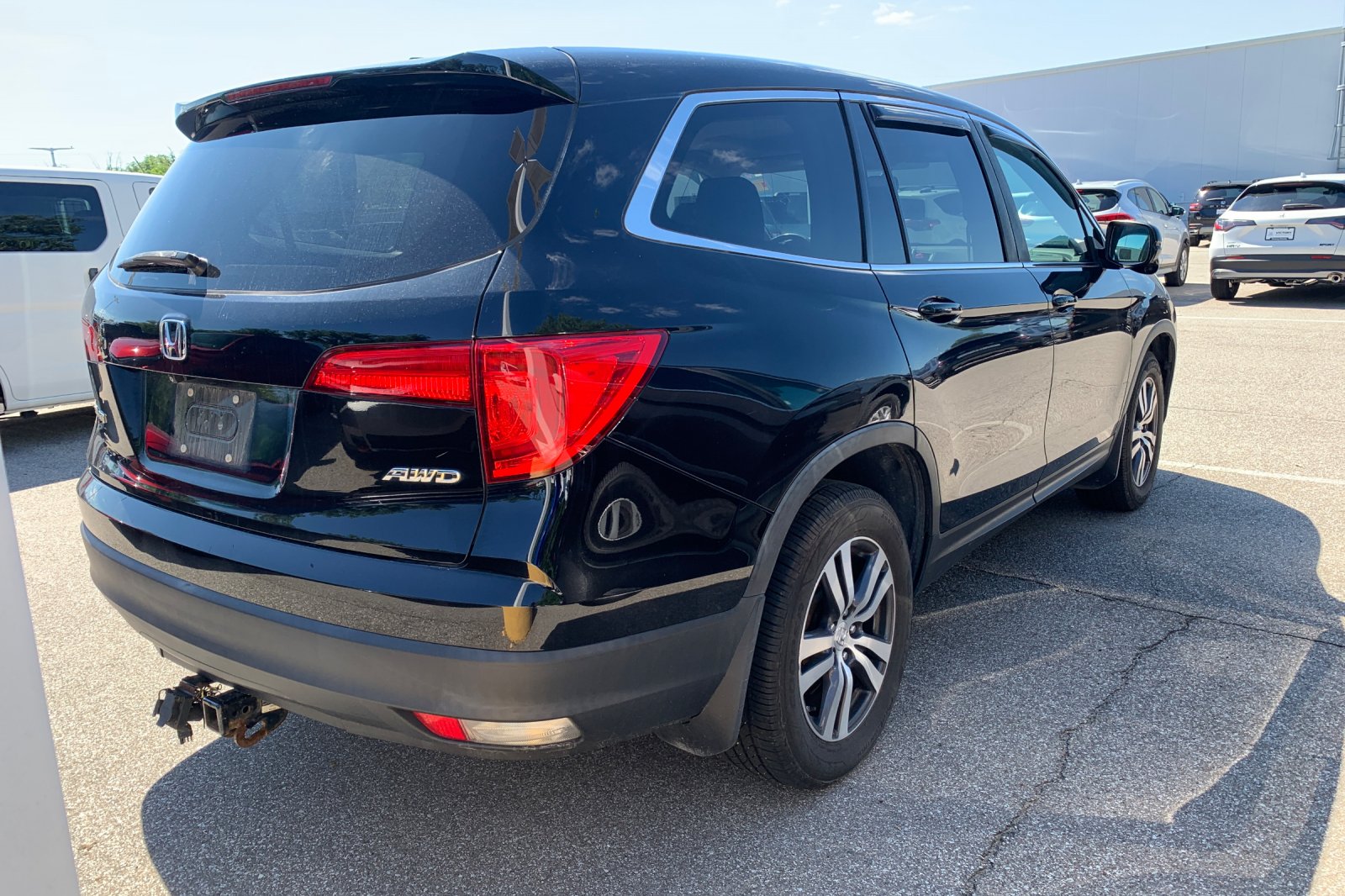 Certified Used 2016 Crystal Black Pearl Honda EX-L image 4