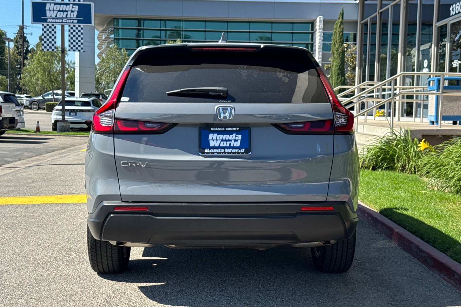 Certified Used 2025 Urban Gray Pearl Honda 1.5T AWD EX image 6